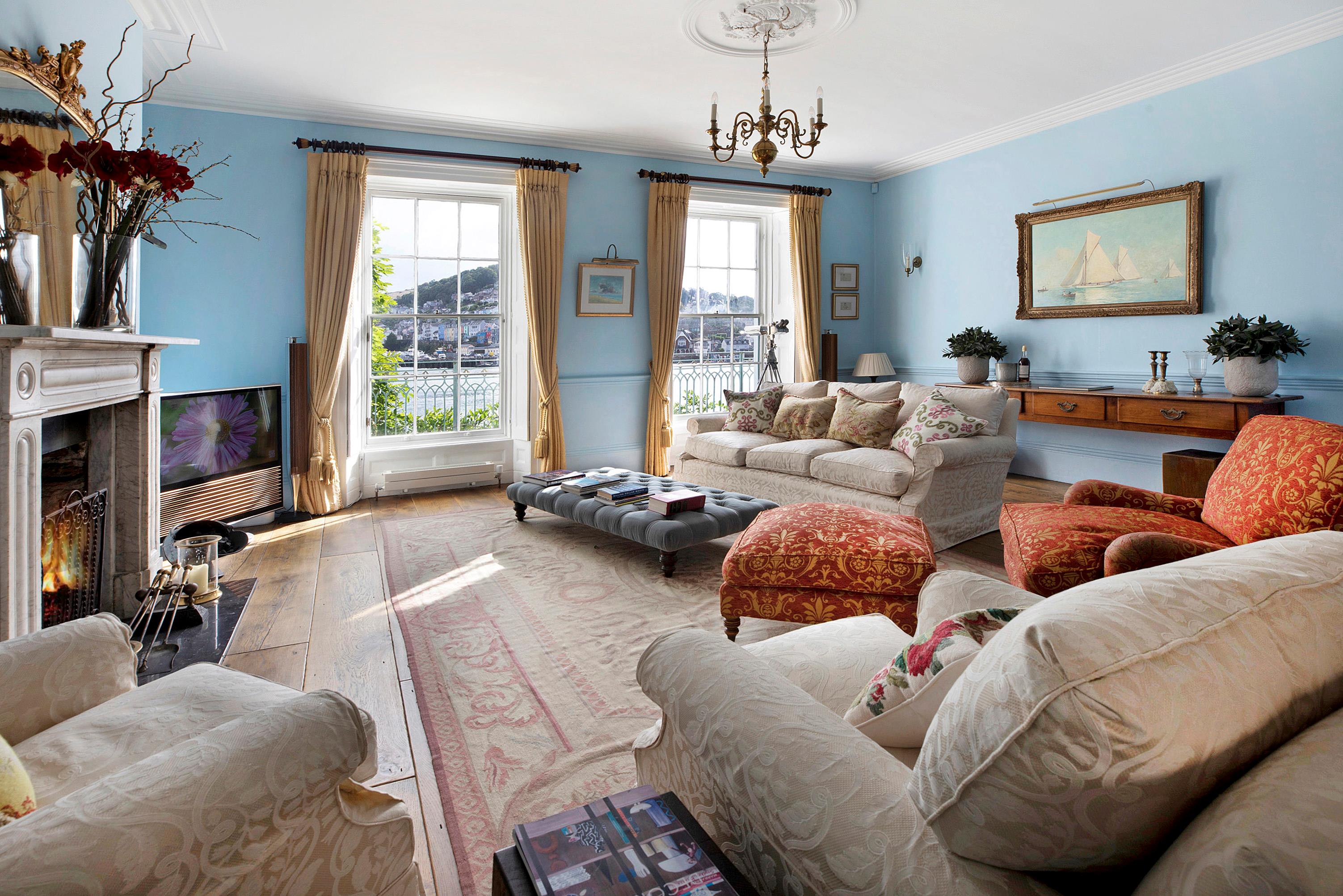 6 bedroom property for sale 0