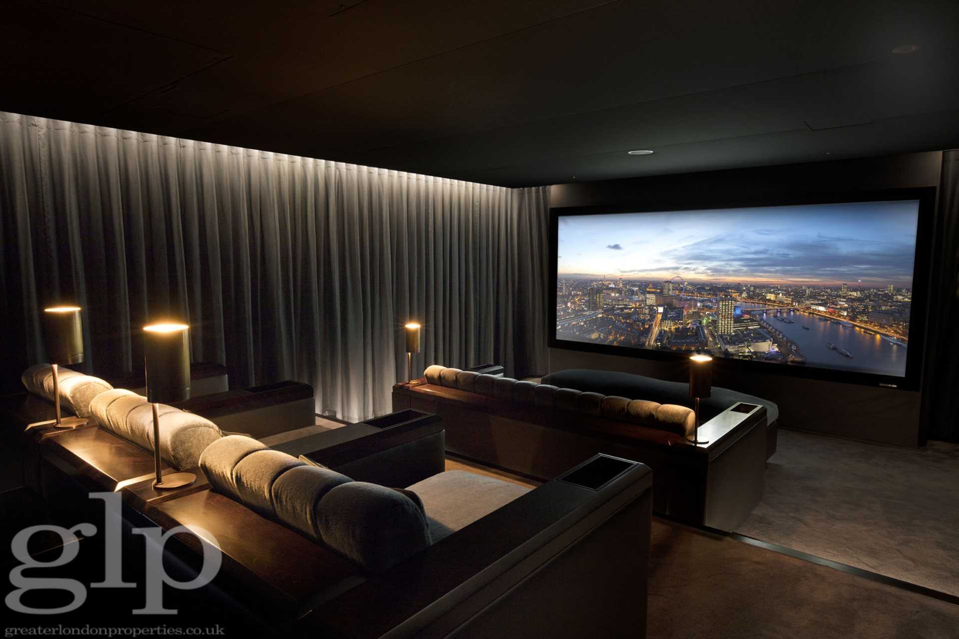 South Bank Tower,Multimedia