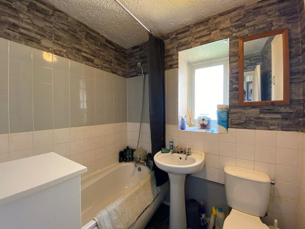 Photos of Deanpoint, Morecambe LA3 62094248 PrimeLocation