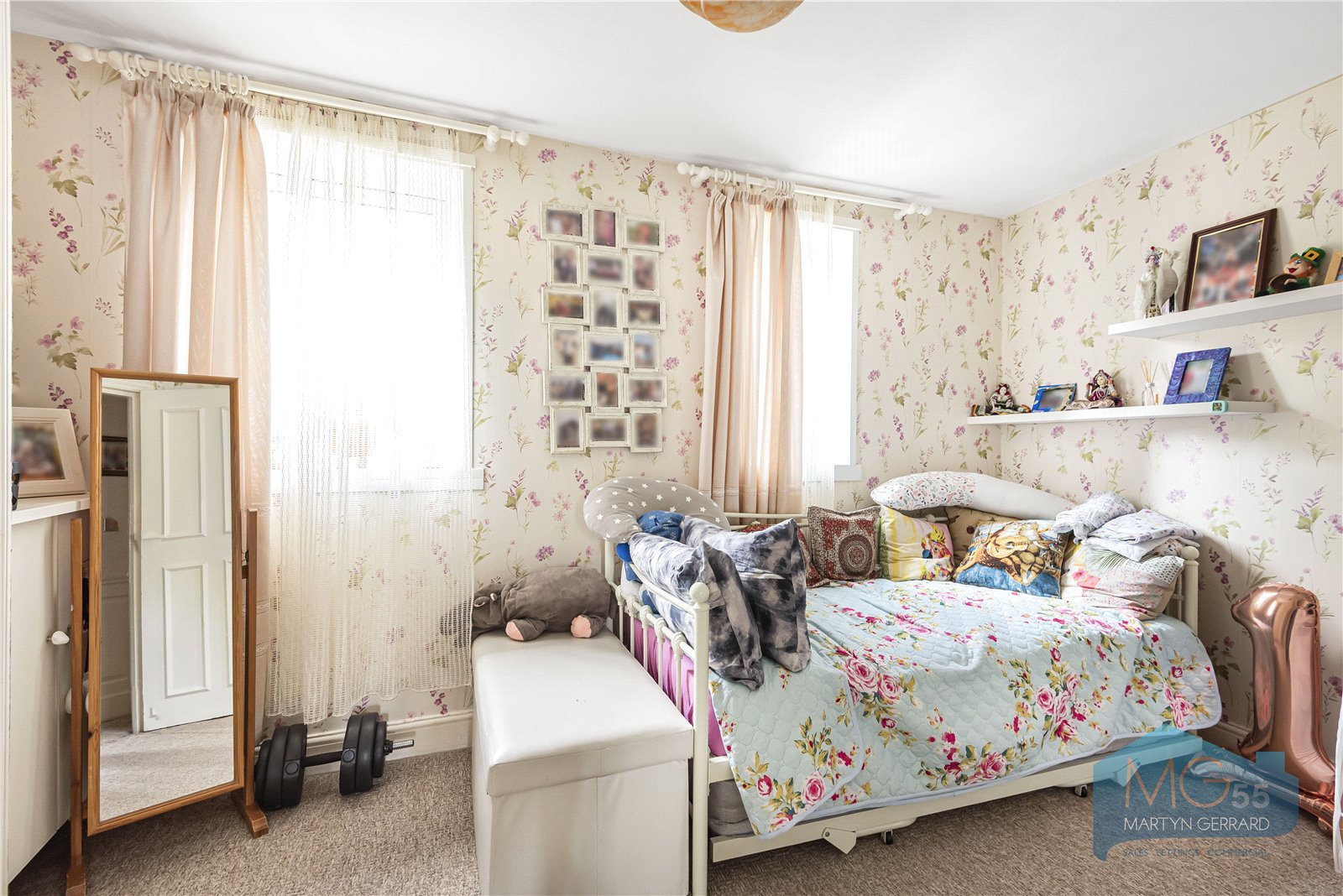 Photos of Old Farm Road, East Finchley, London N2 61976912