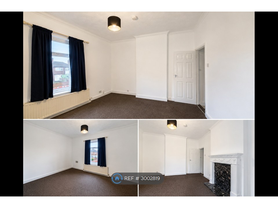 Aketon Road, Castleford photo 4