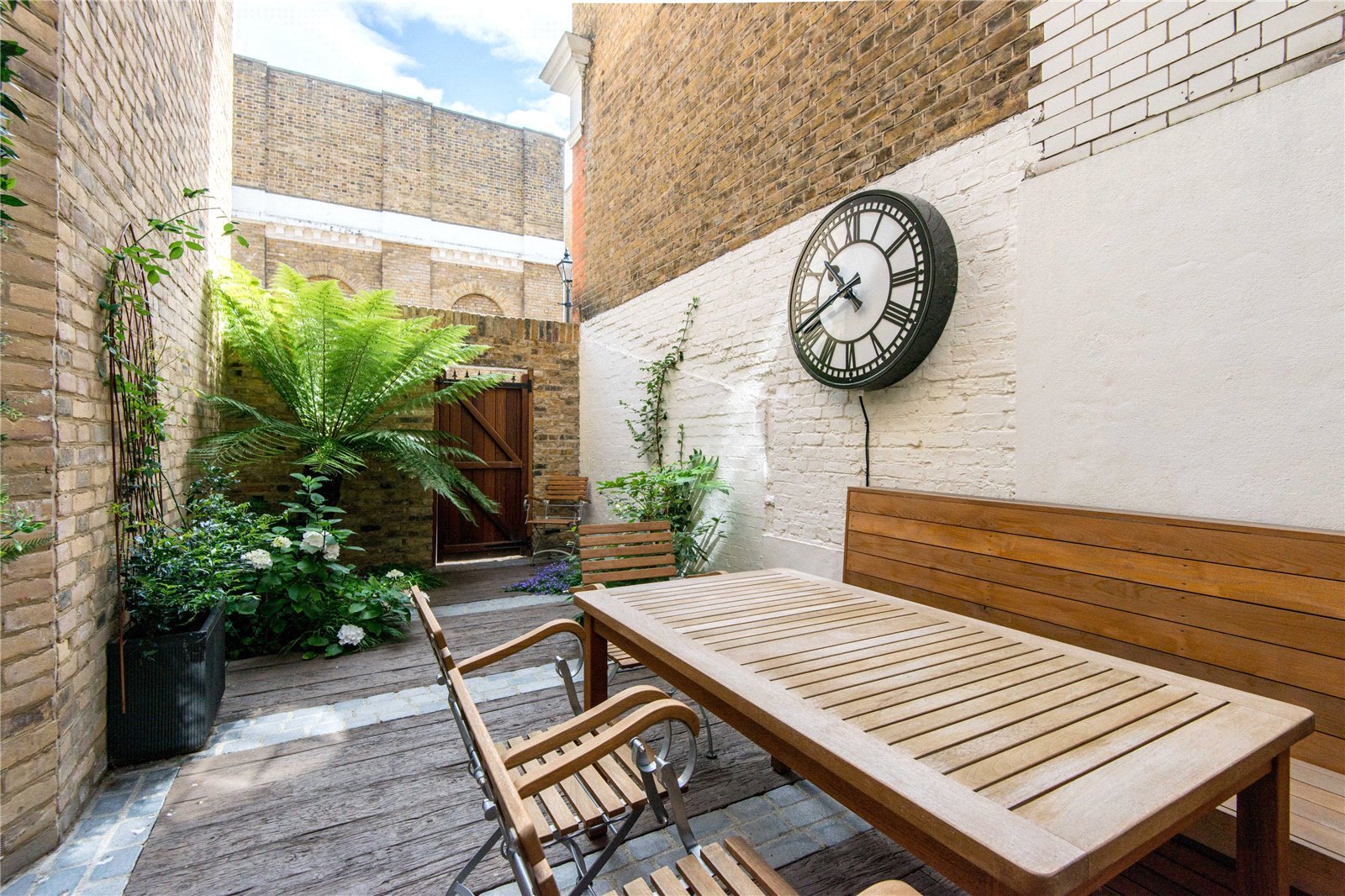 35,, Sekforde Street, London photo 3