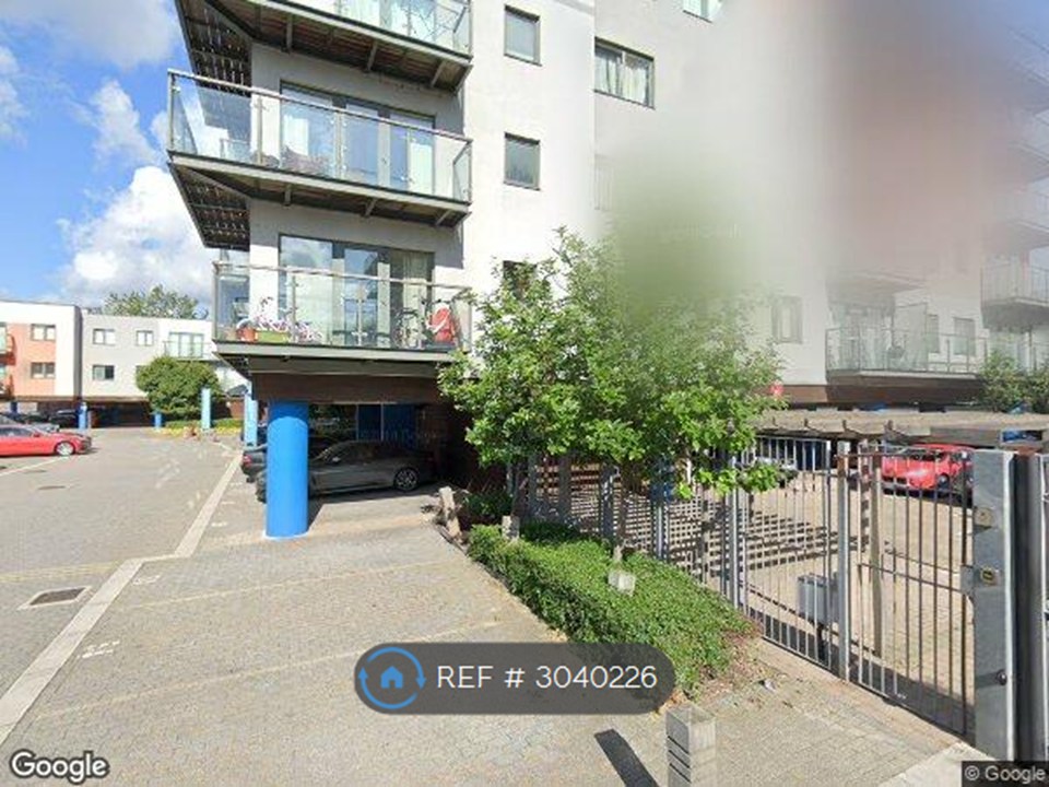 Jigger Mast House Mast Quay, London photo 2