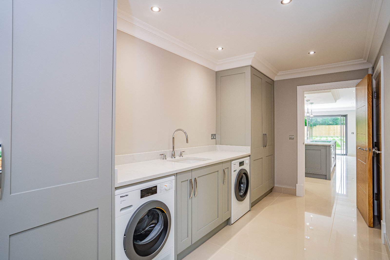 Photos of Blackpond Lane, Farnham Royal, Slough SL2 65468098