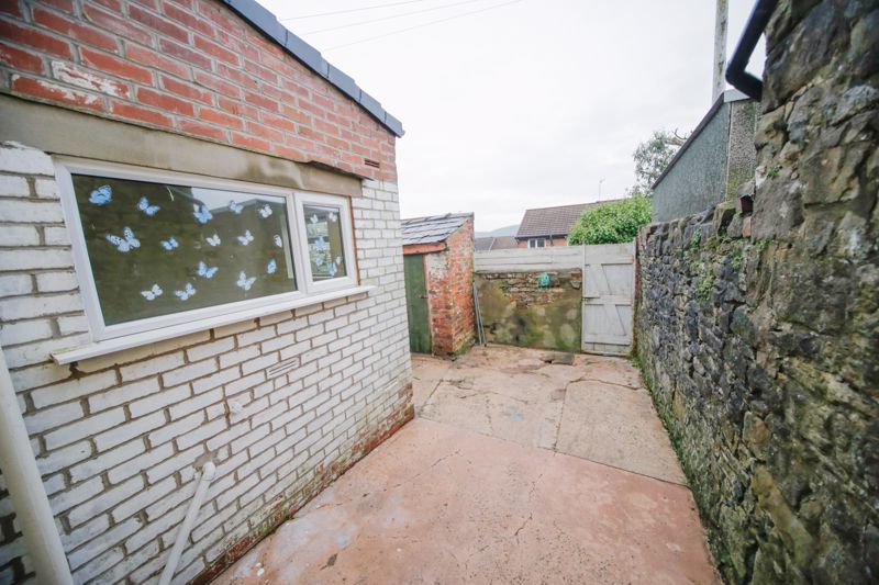 Free property report 130 Livesey Branch Road, Livesey, Blackburn, BB2