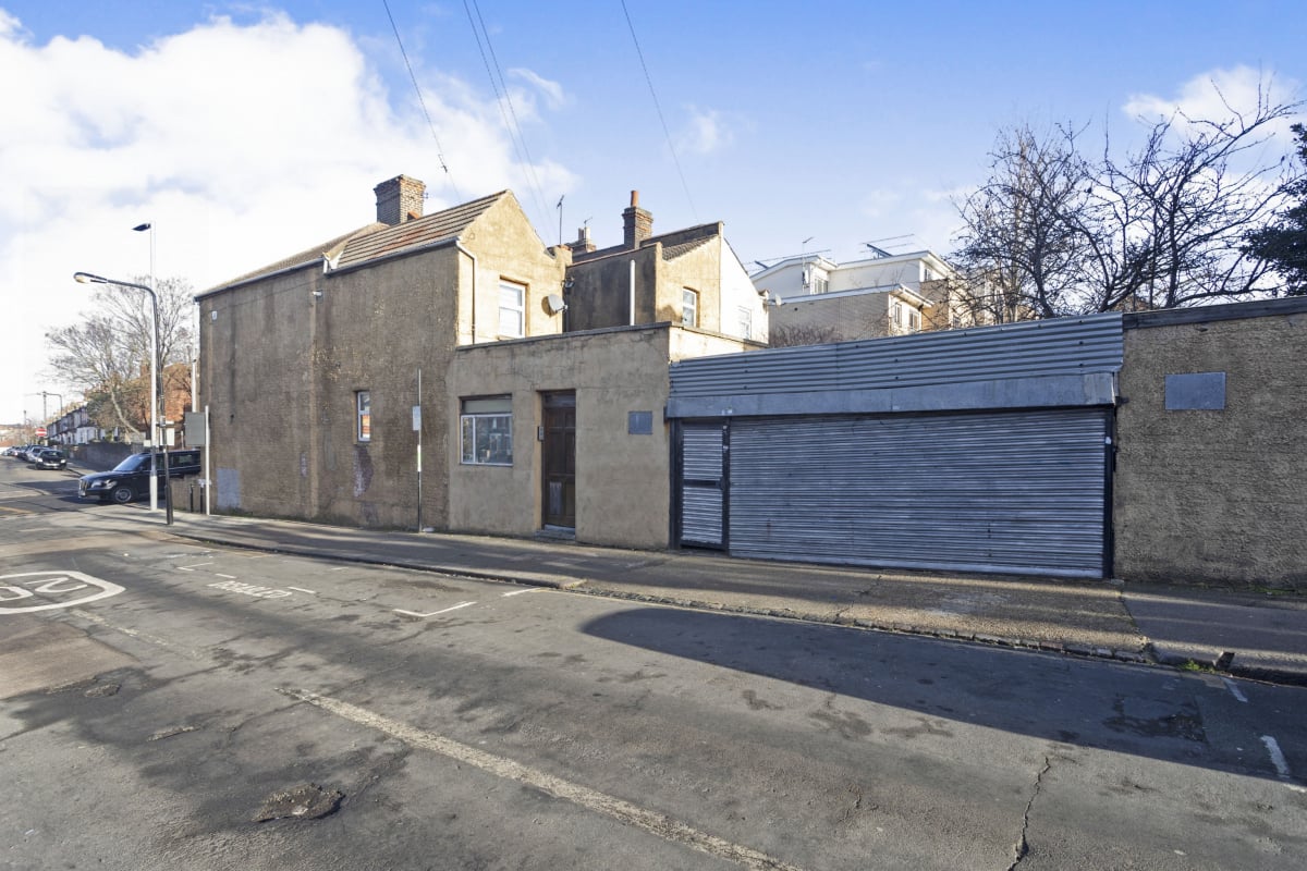 266-268 Forest Road, London photo 4