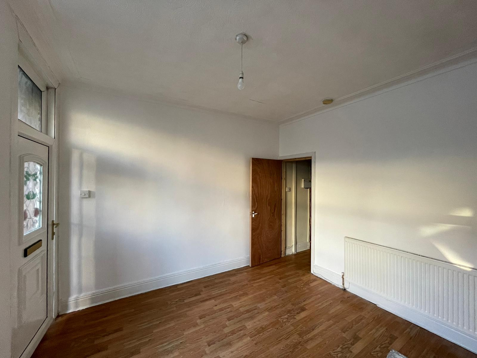 54, Sandhurst Place, Leeds photo 4