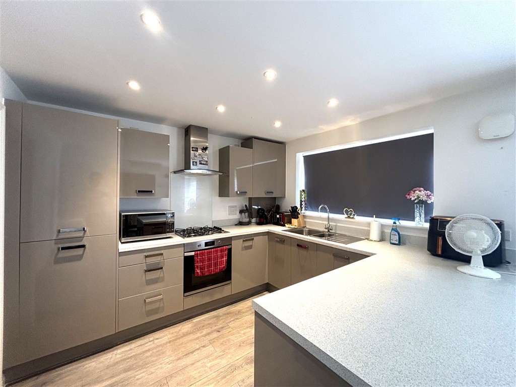 Brickearth Mews, Faversham photo 5