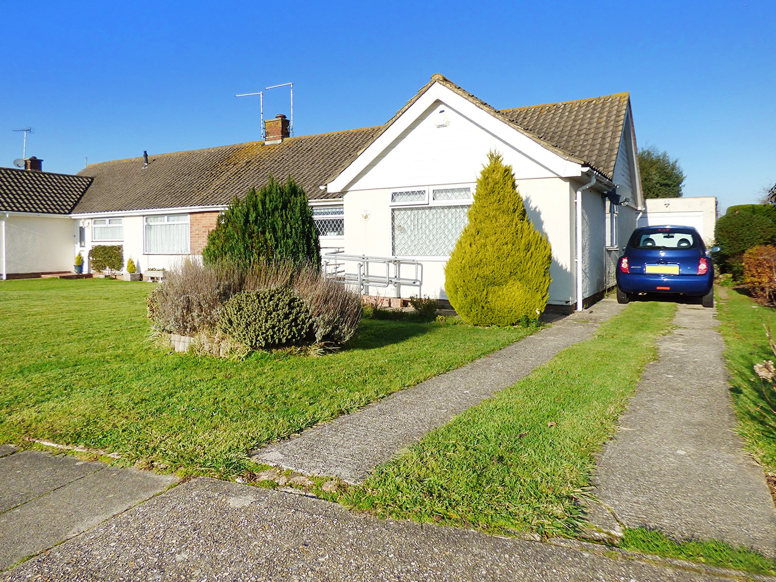 Free property report 29 Blakehurst Way, Littlehampton, BN17 6HE Chimnie