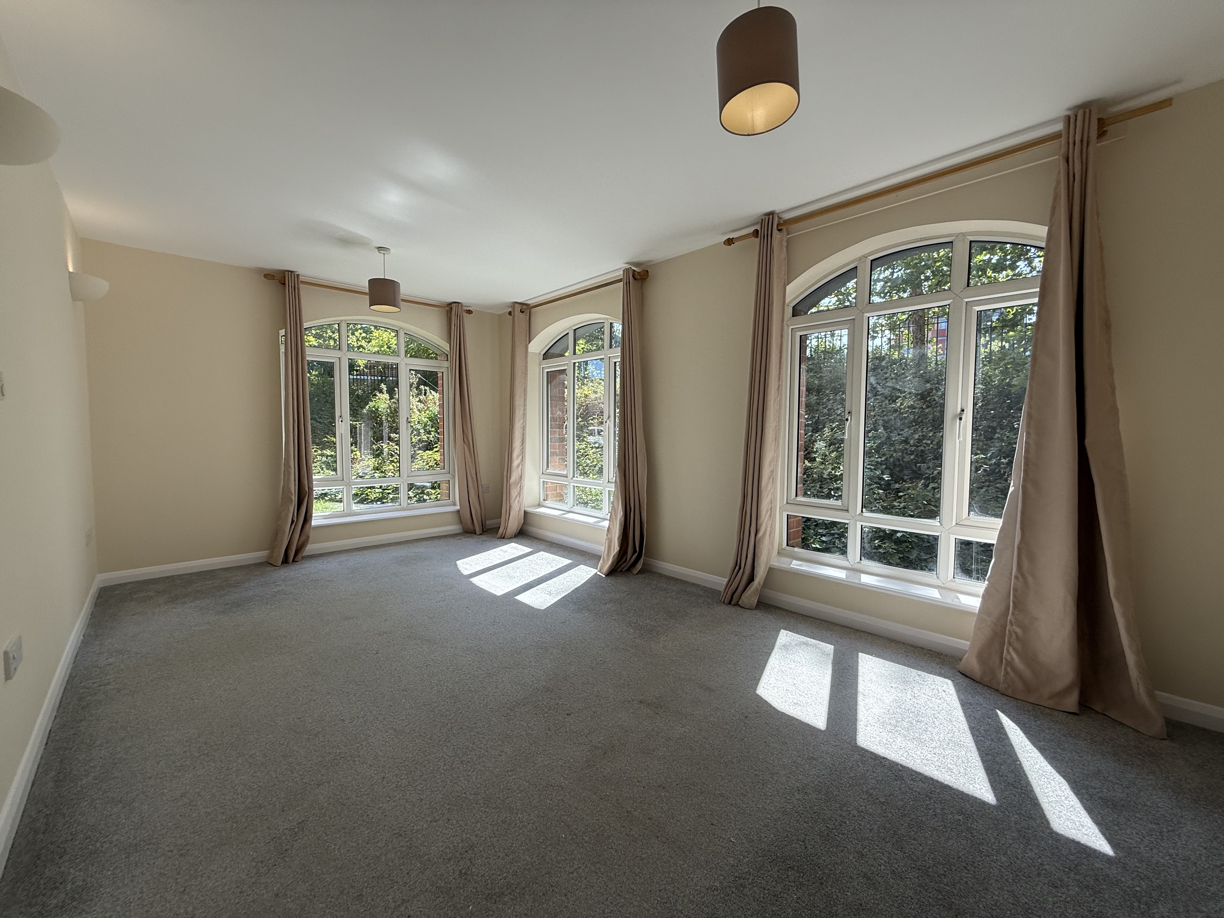 2, Hardies Point, Colchester photo 4
