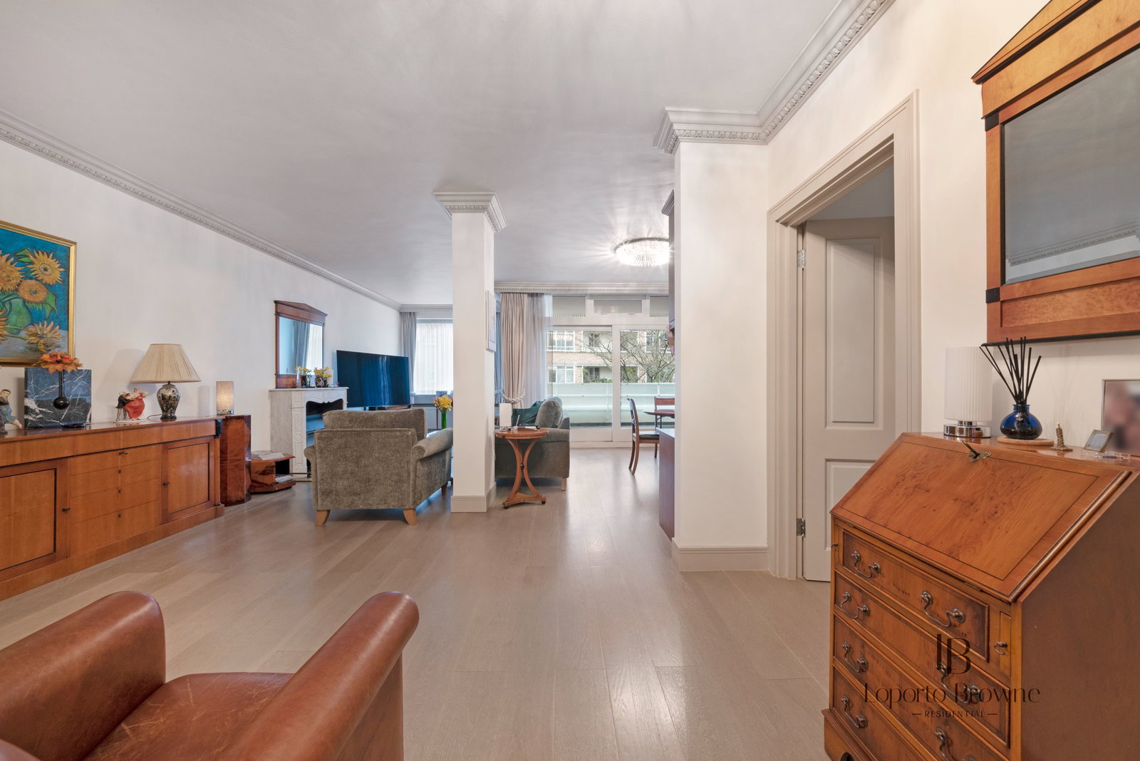 2 bedroom flat for sale 0