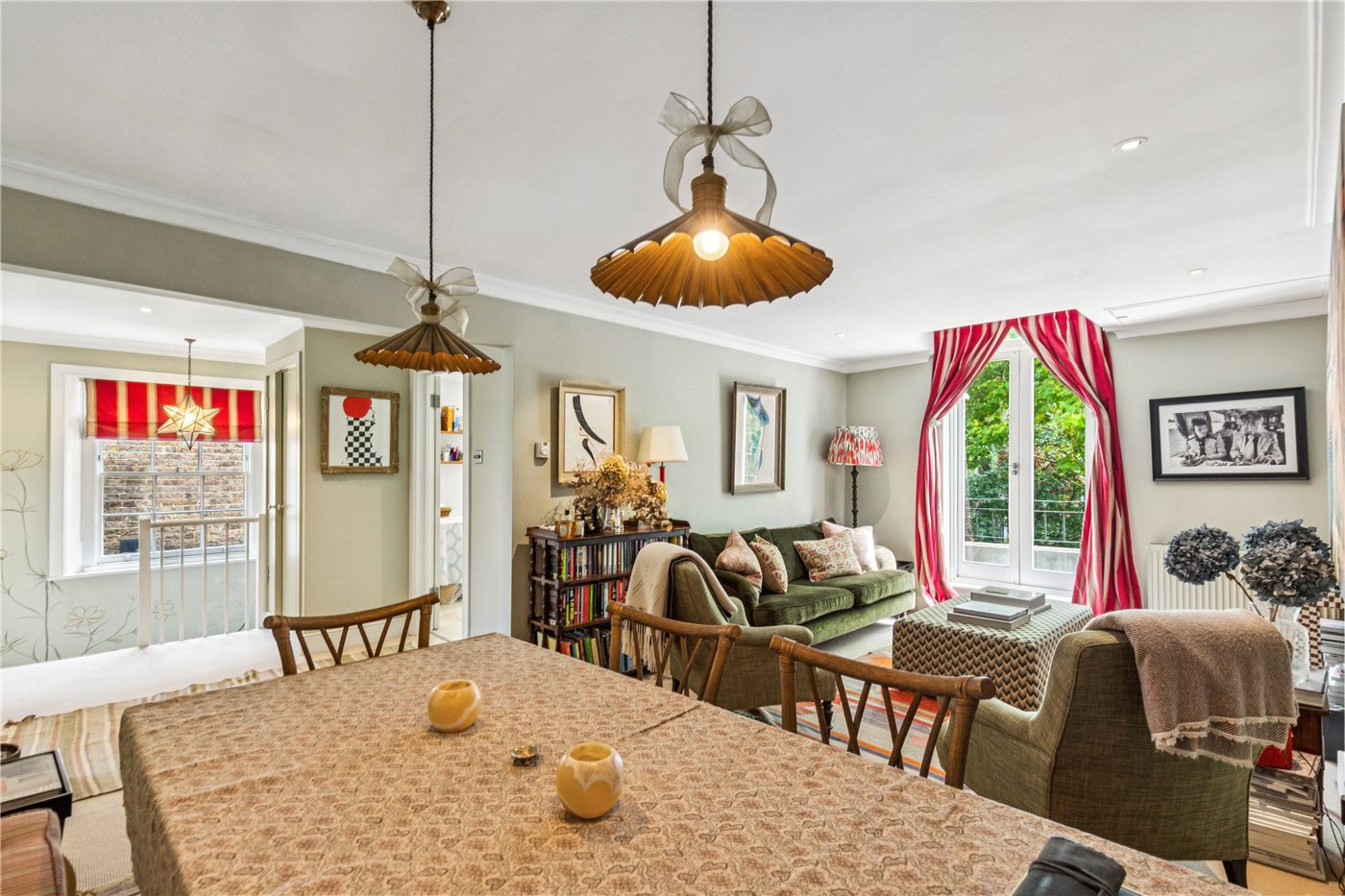 2 bedroom flat for sale 0