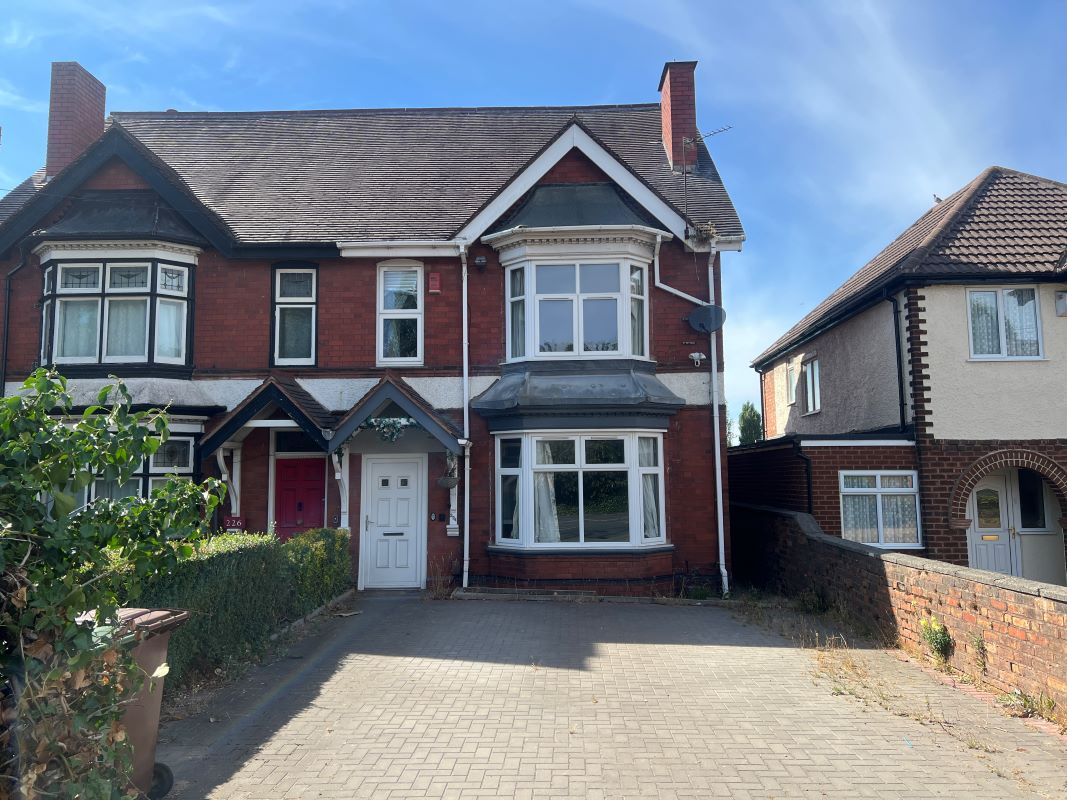 224, Lichfield Road, Walsall photo 3