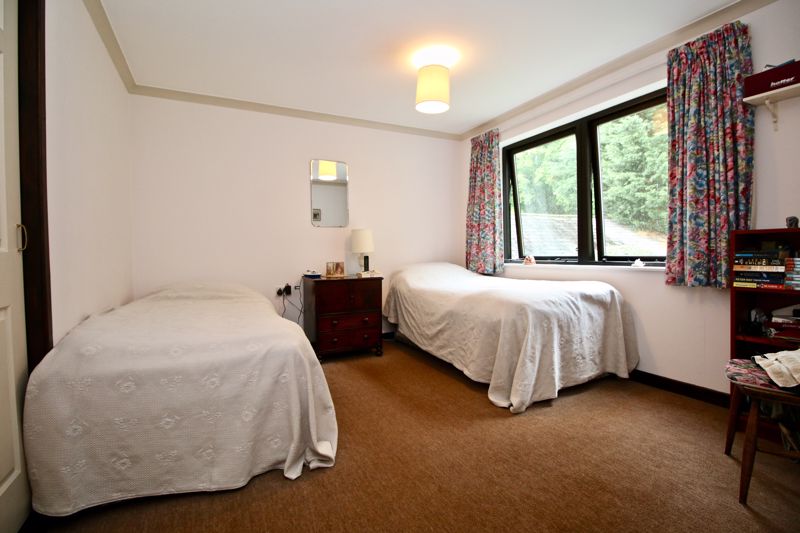 Free property report 20 Beacon Edge, Penrith, CA11 7SG Chimnie