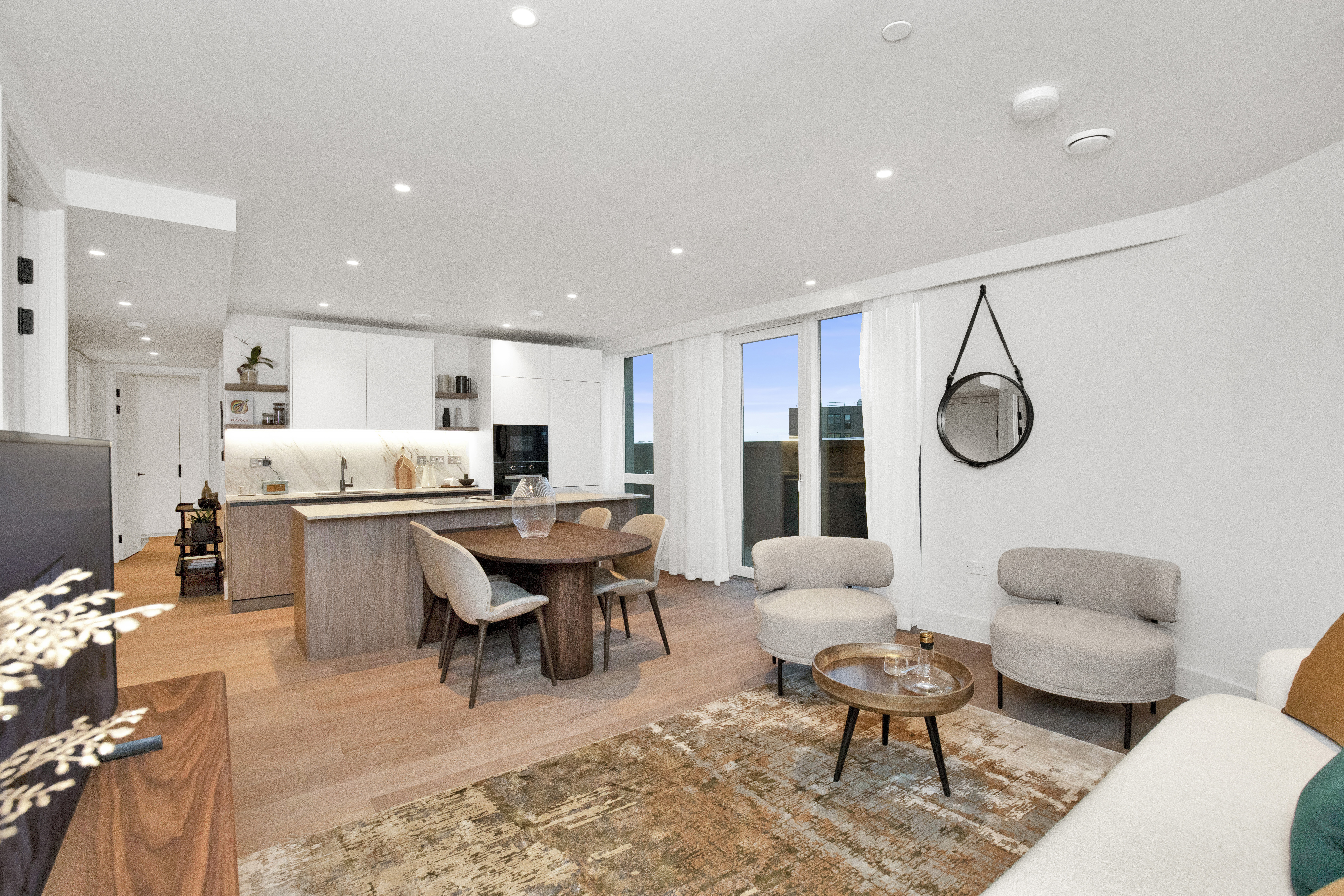 3 bedroom new flat for sale 0