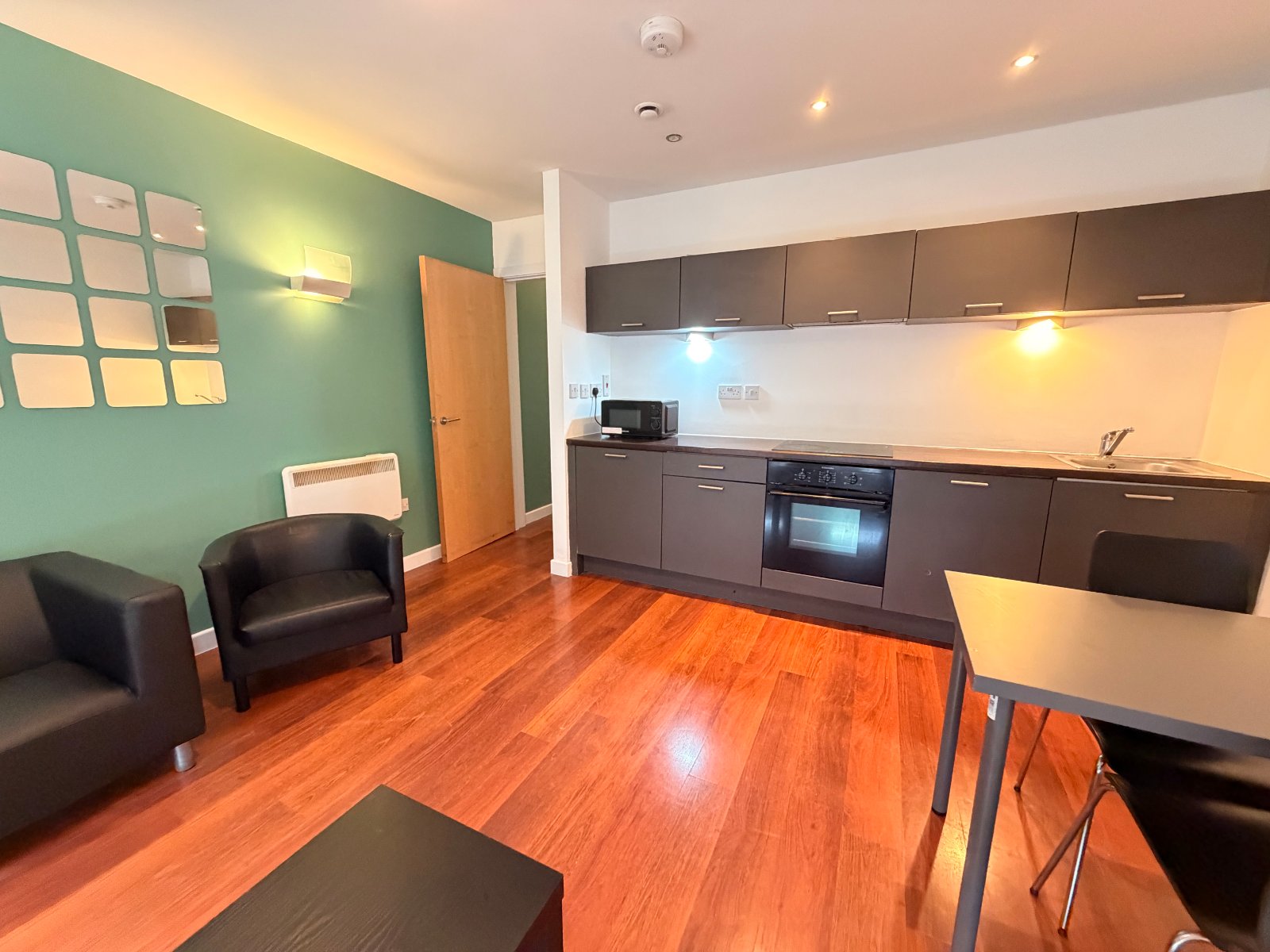 Apartment 1, Q4 Apartments, 185, Upper Allen Street, South Yorkshire photo 4