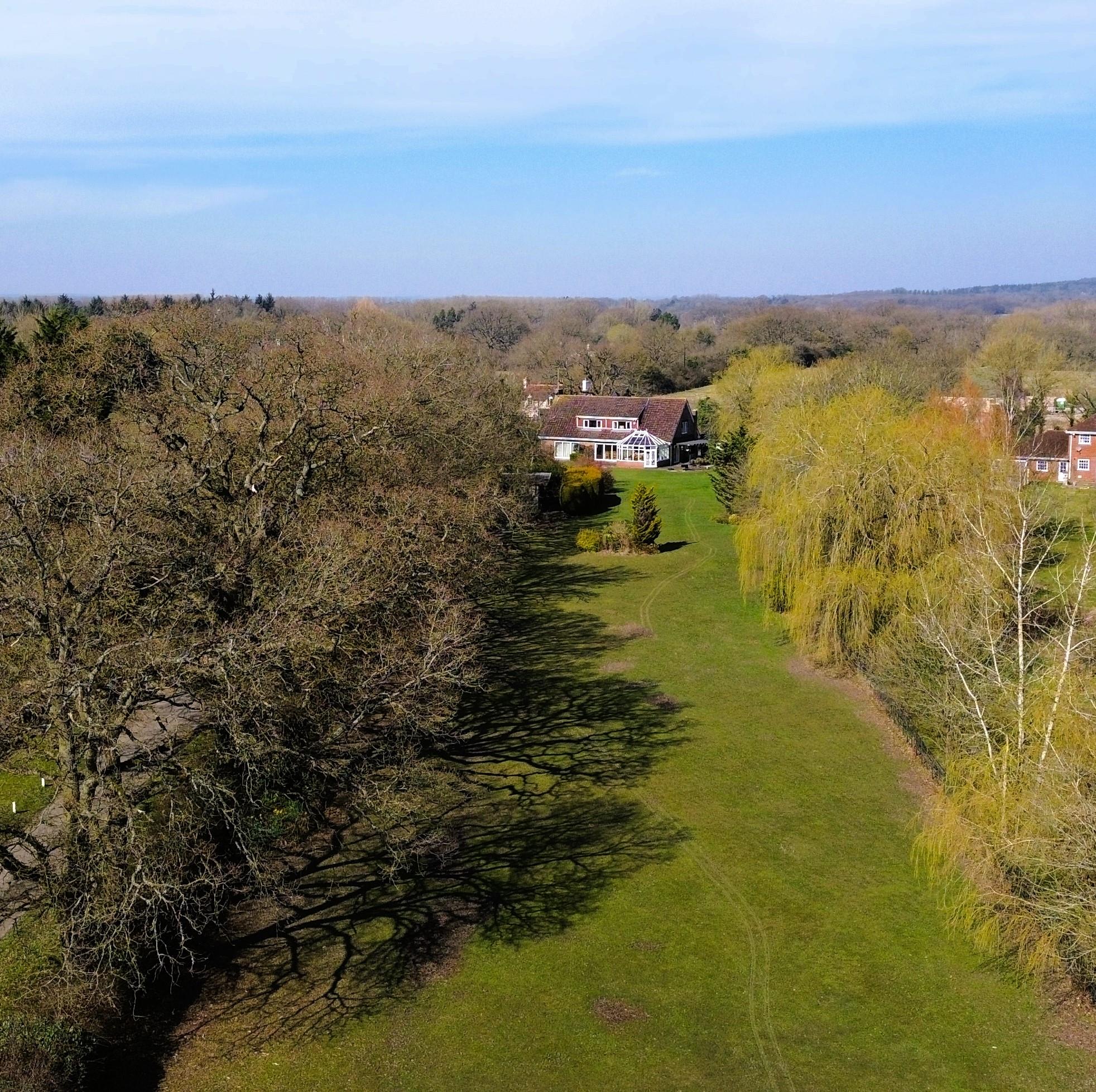 5 bedroom detached house for sale 0