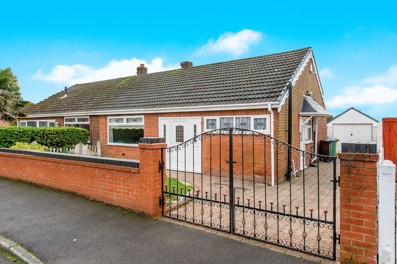 Free property report 13 Fir Tree Drive, Ince, WN3 4UQ Chimnie