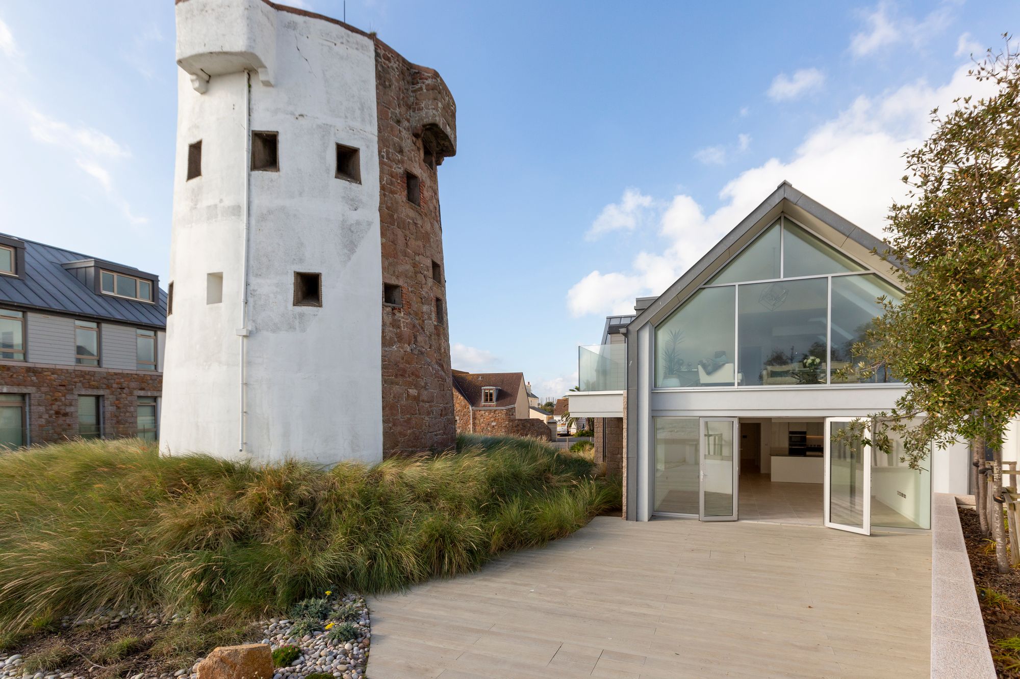 2 bedroom flat for sale 0