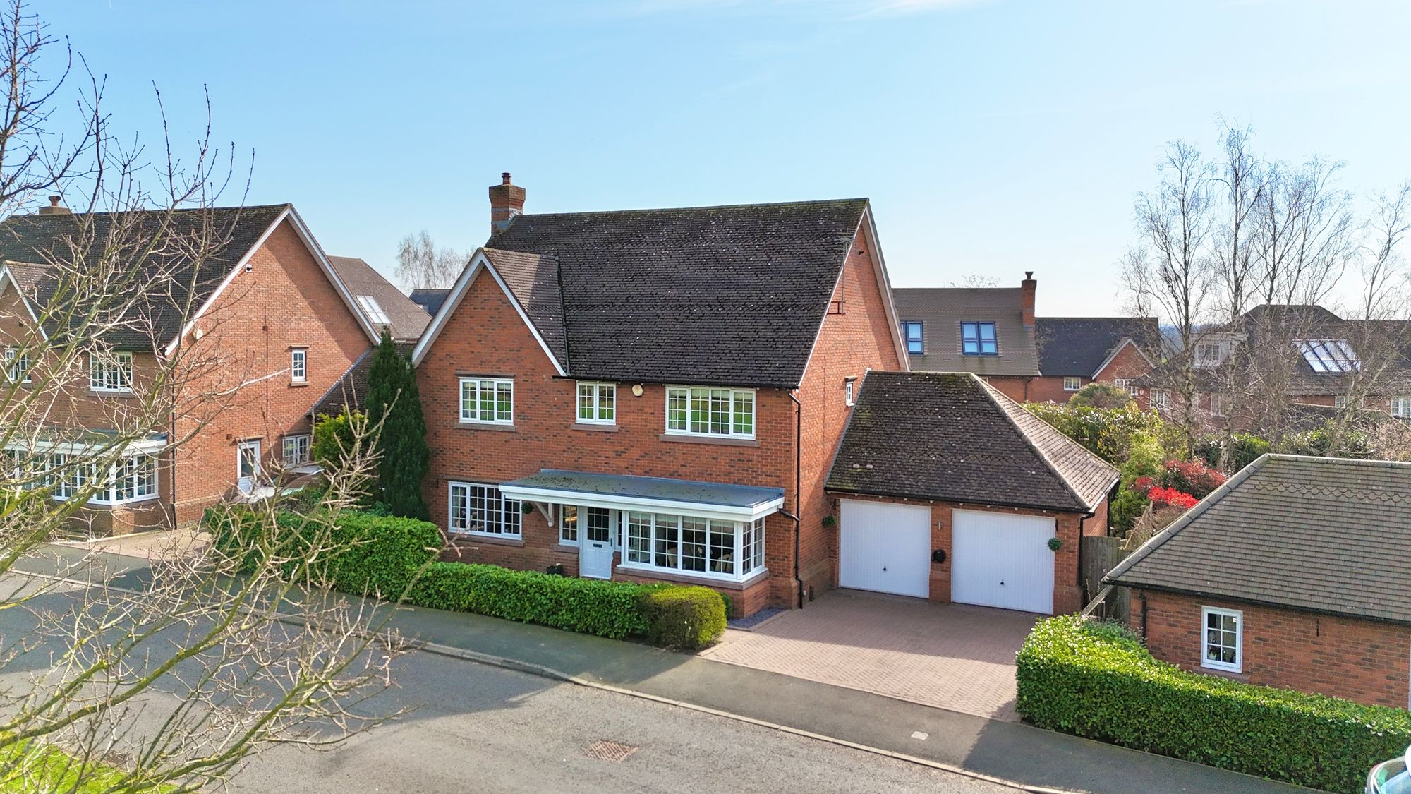 5-bed house on 38 Wychwood Park, Crewe, £650,000