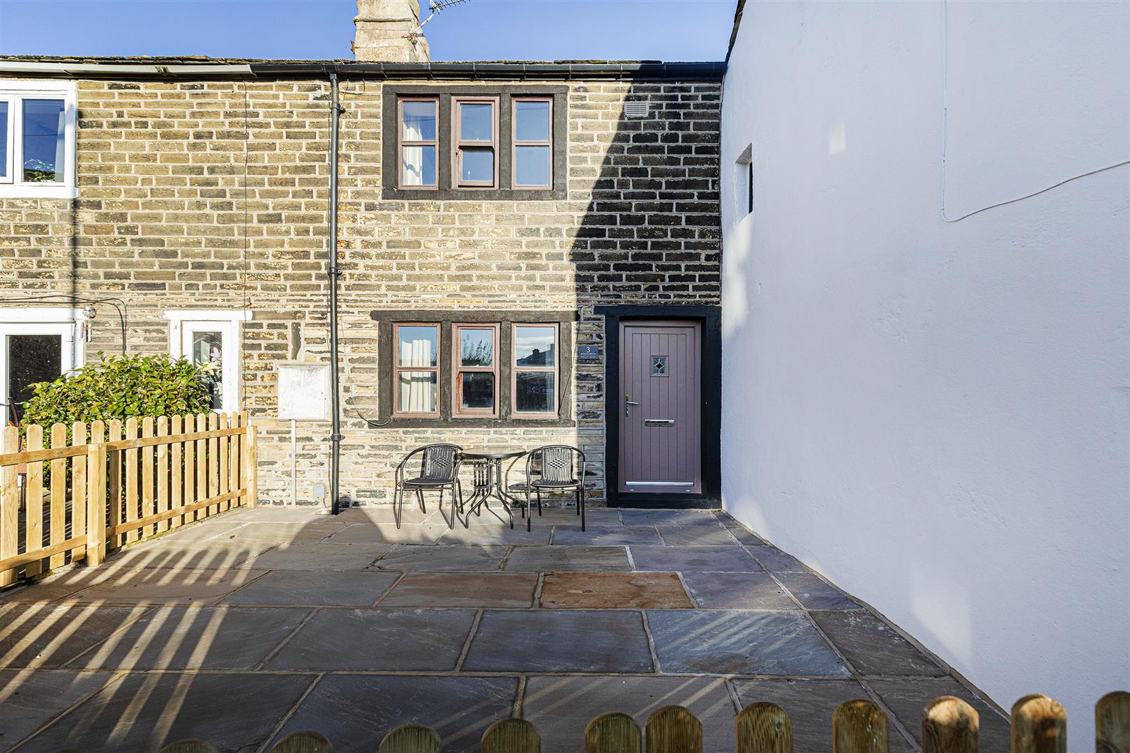 1-bed house on 3, Shakespeare Buildings, Mount Road, Huddersfield, £140,000