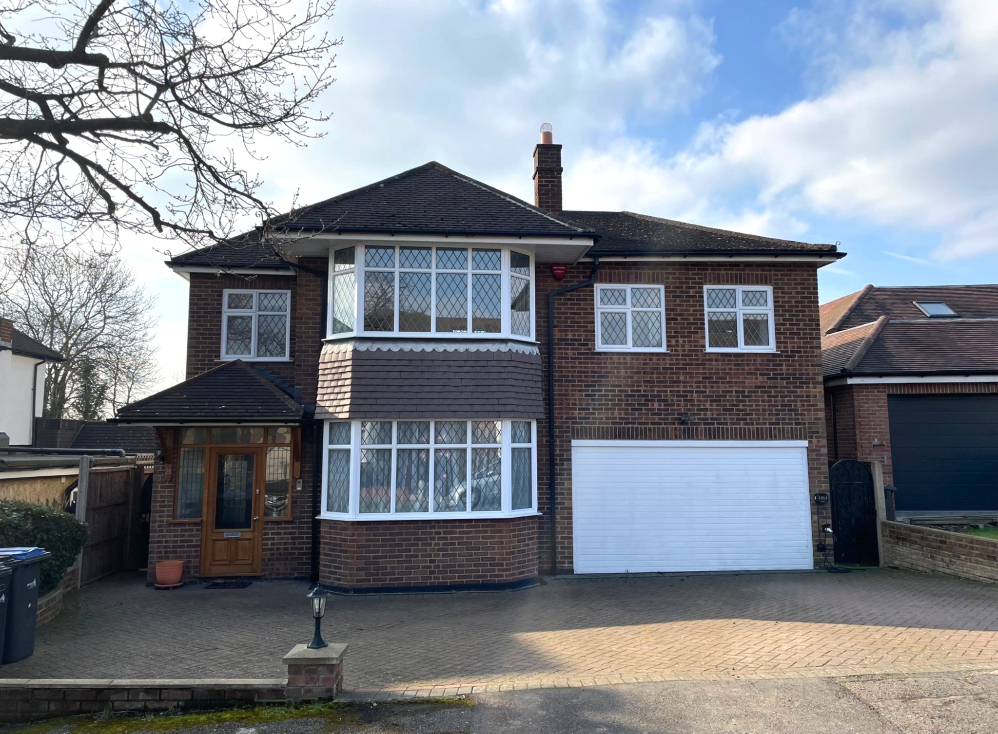 5 bedroom detached house for sale 0