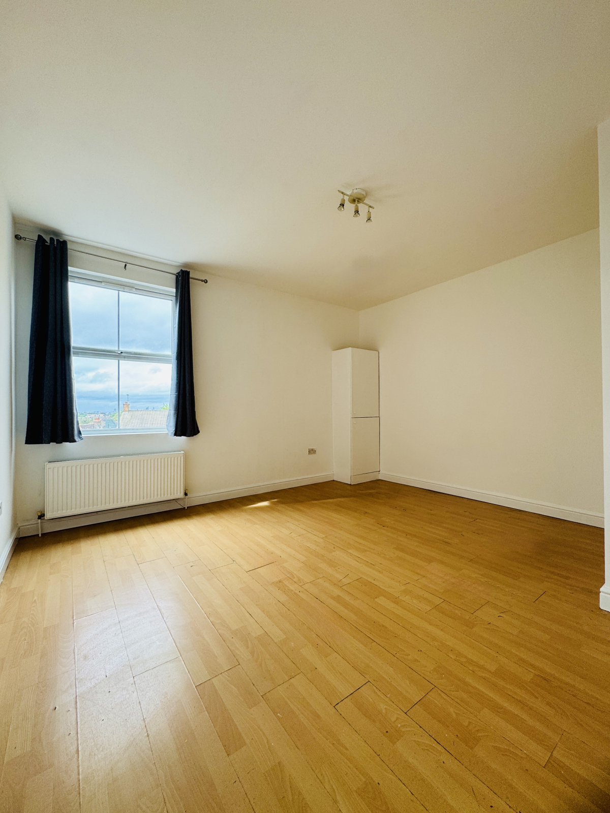 Flat 9, 228c Brixton Hill,, LONDON, photo 2