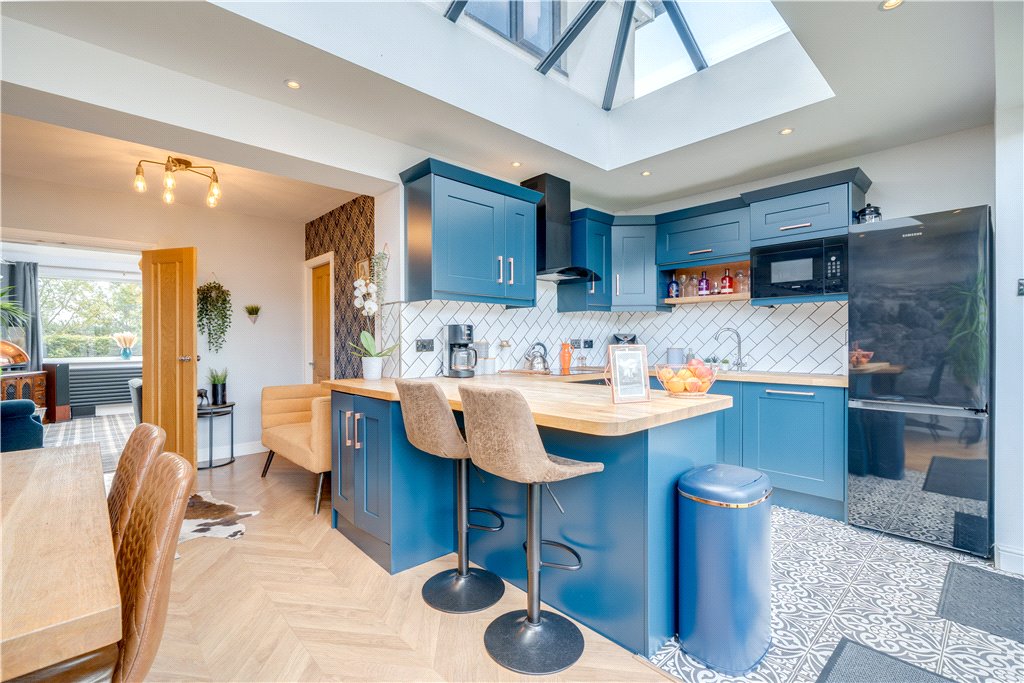 29, Kirkfield Lane, Leeds photo 4