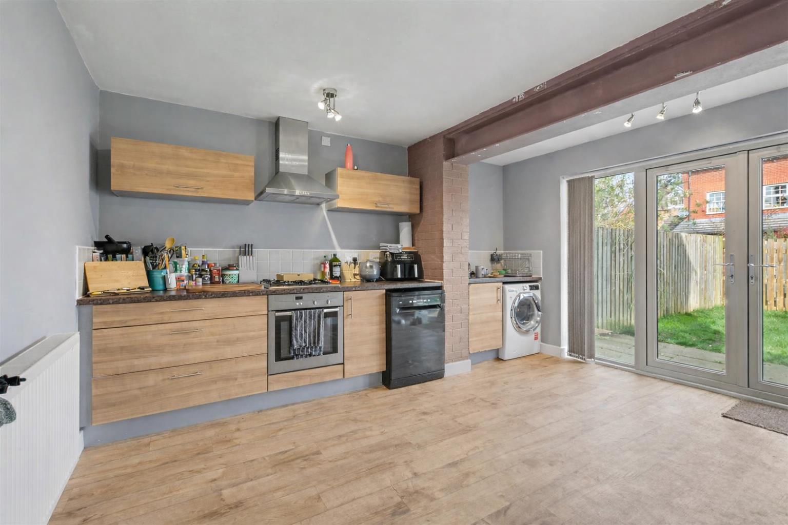 7, Lido Close, Nottingham photo 4
