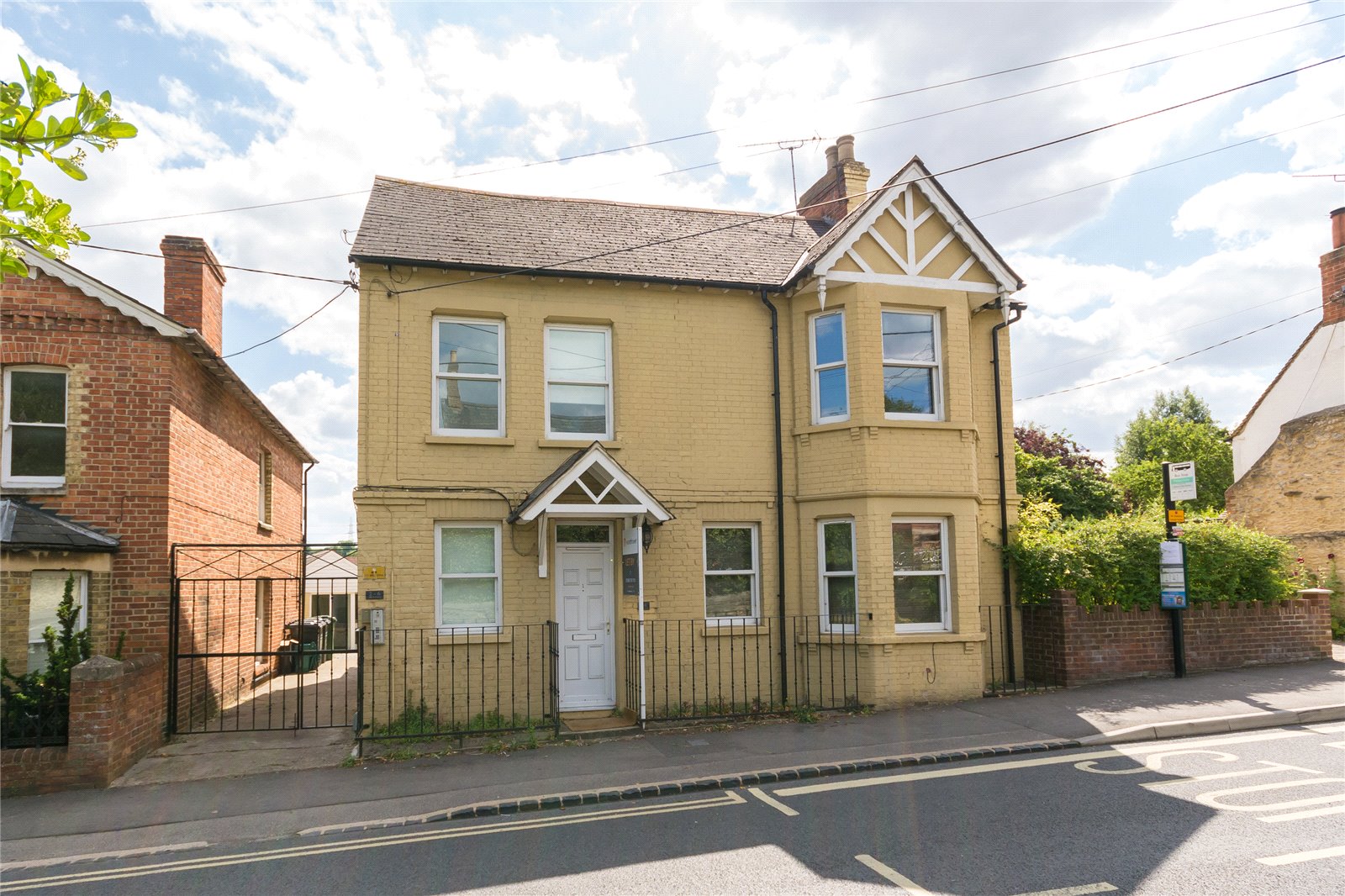 94, Church Road, Oxfordshire photo 3