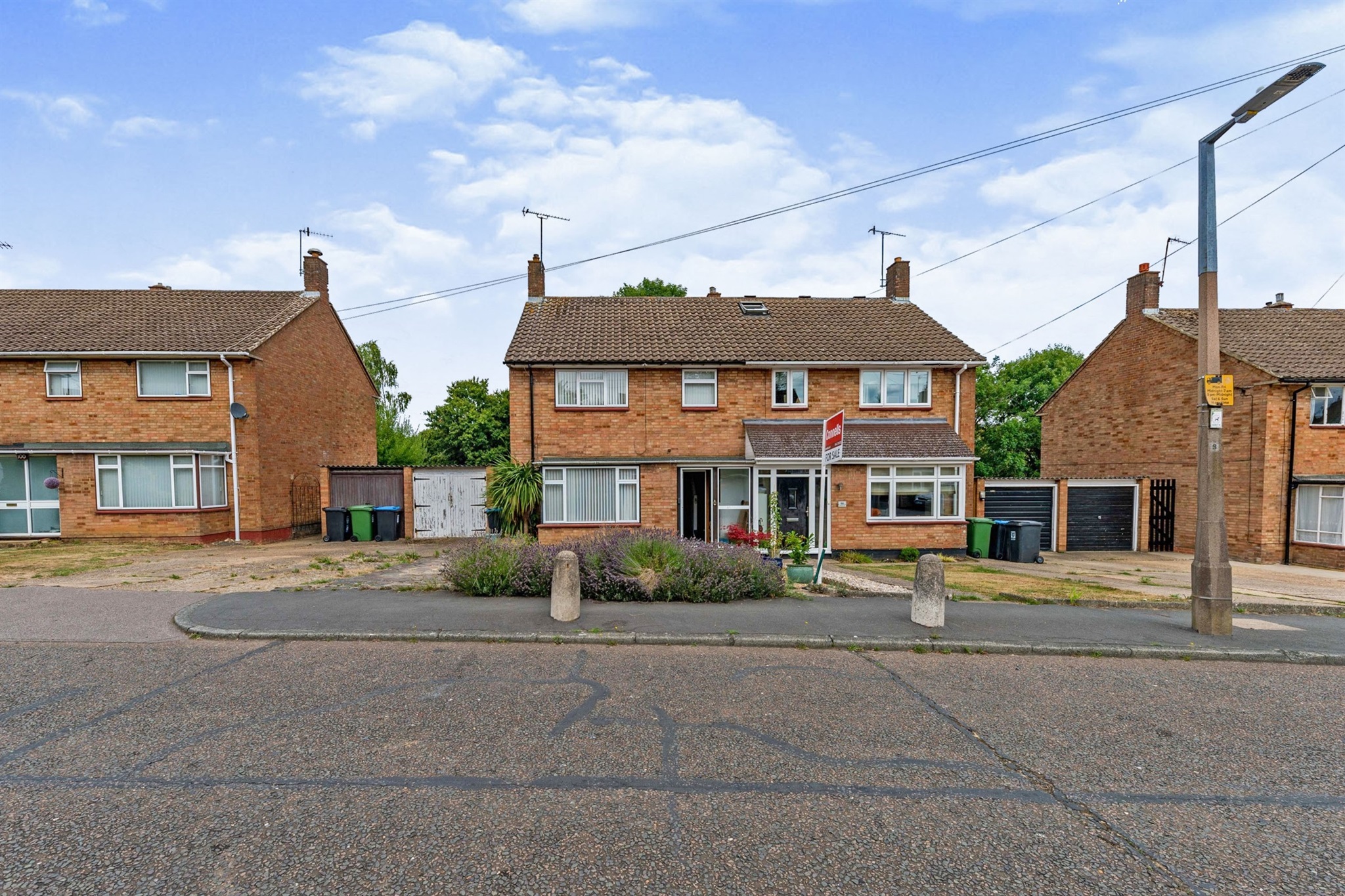 Photos of Spring Lane, Hemel Hempstead HP1 62150964 PrimeLocation