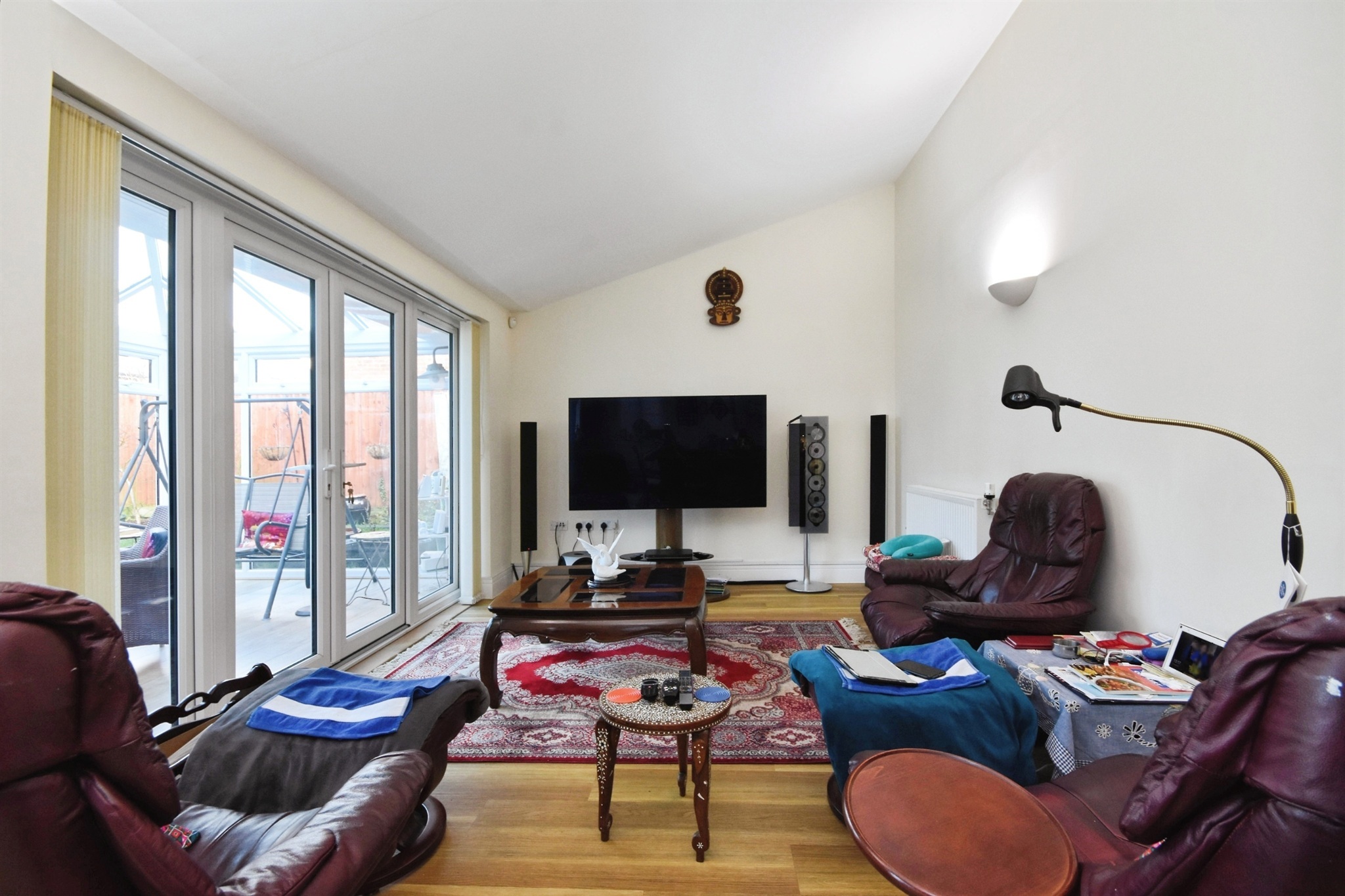 5 bedroom detached house for sale 0