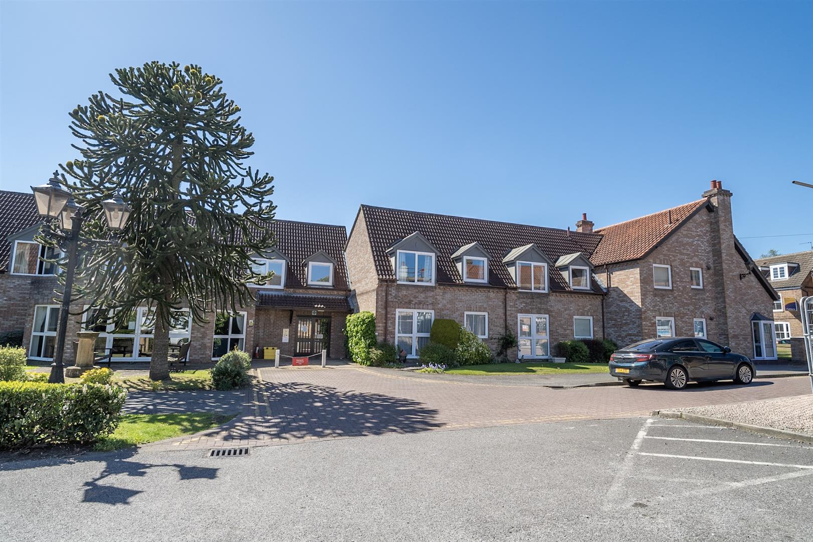 1 bed flat for sale