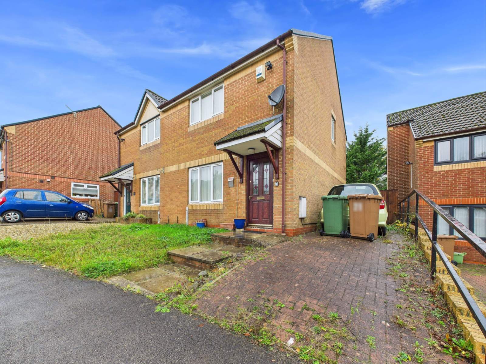 21, Heol Gwaun Rhos, Caerphilly photo 2