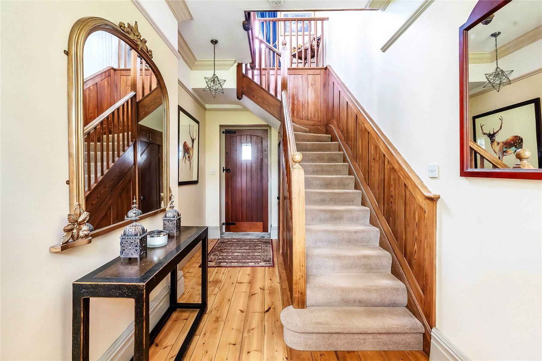 5 bedroom detached house for sale 0