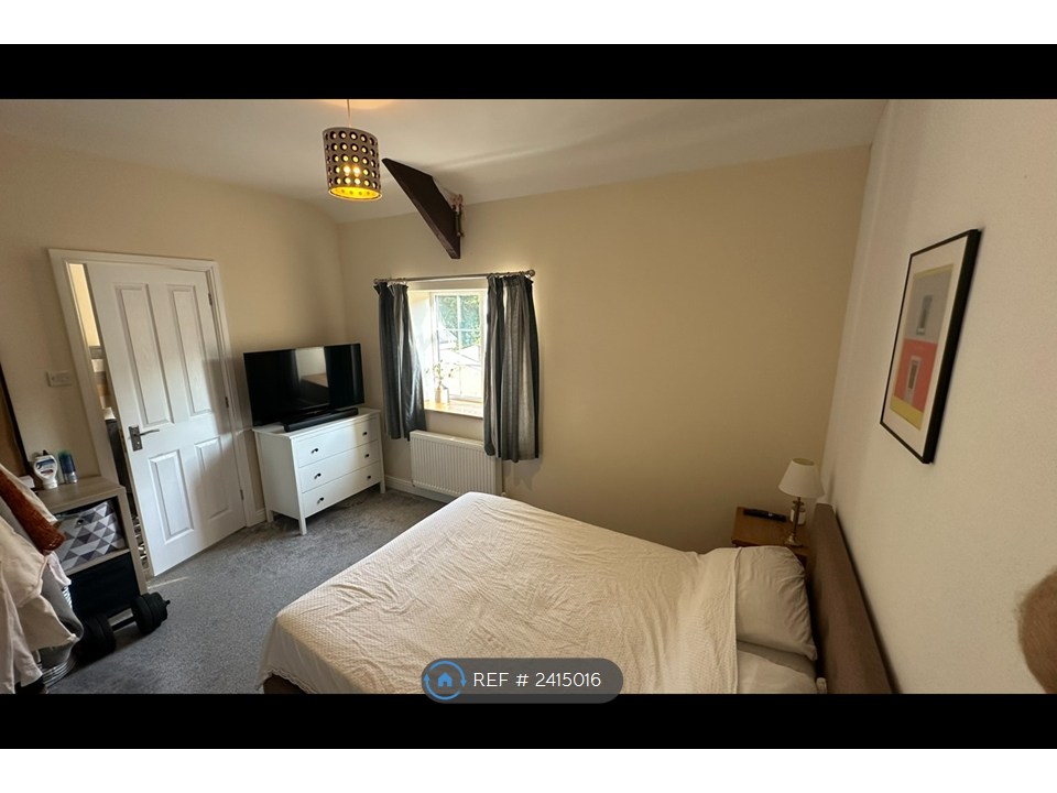 C High Street, Crediton photo 5