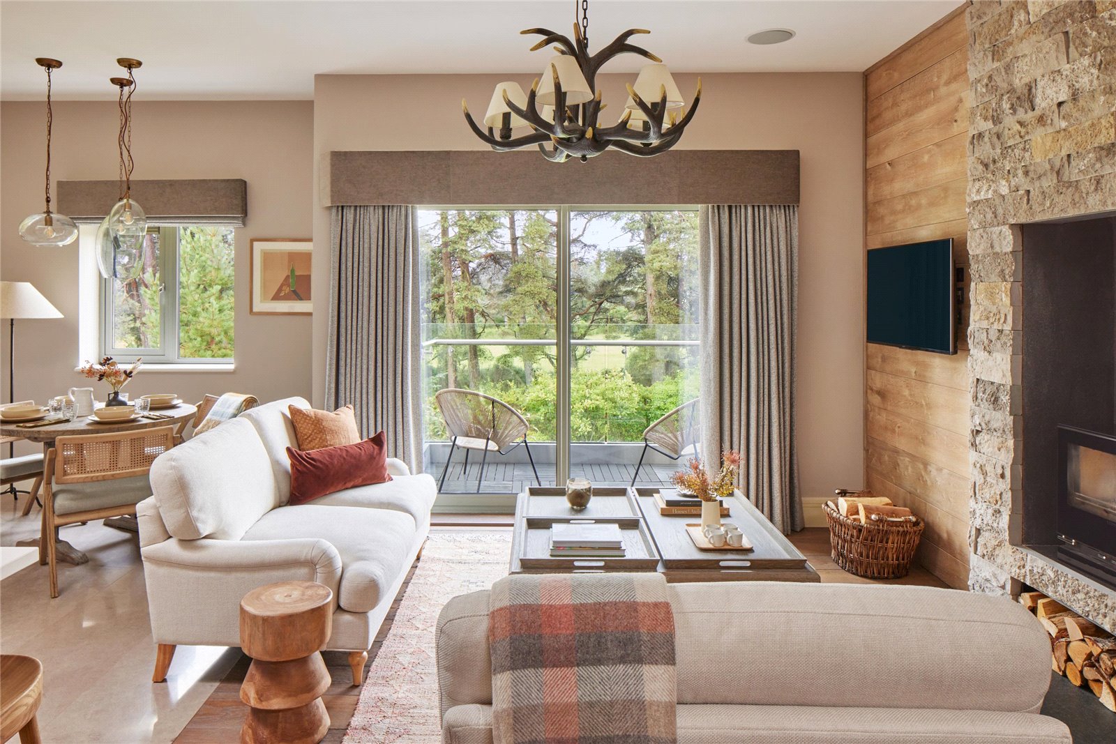 Photos of Tantallon Lodge, 9 The Queens Crescent, Auchterarder