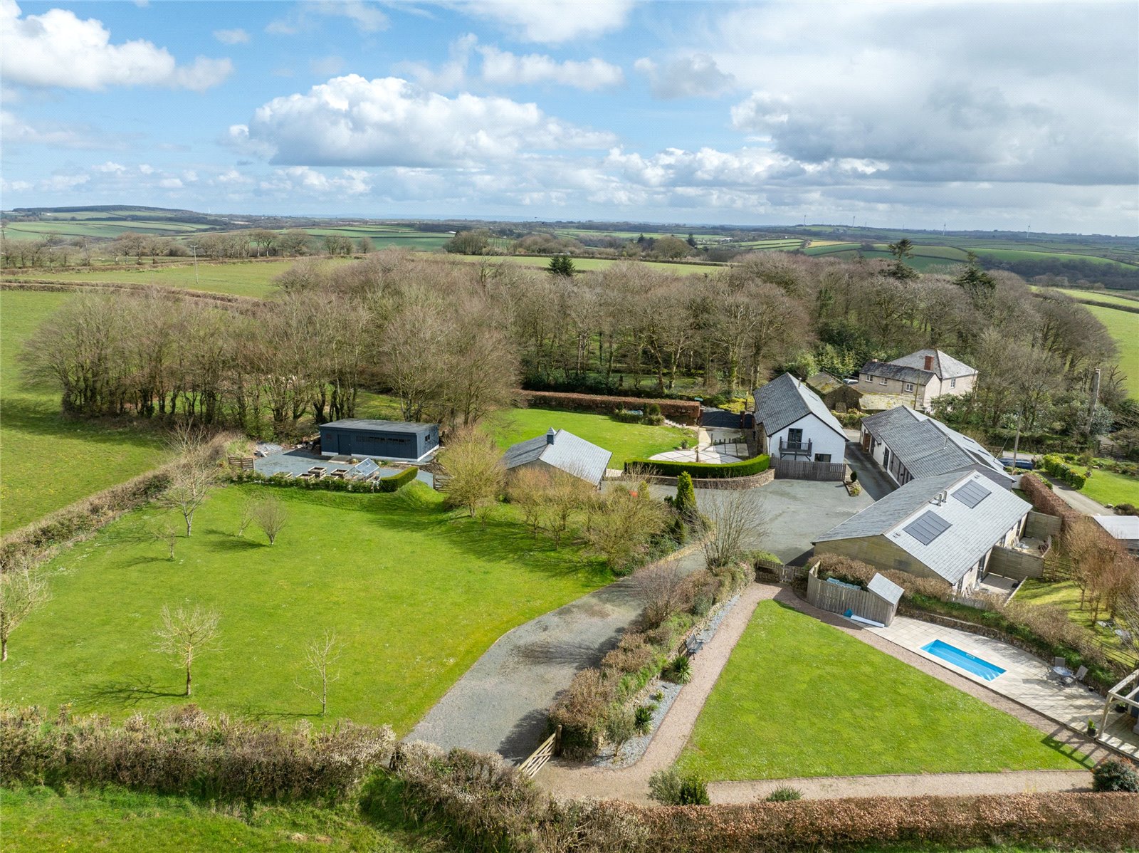 3 bedroom barn conversion for sale 0