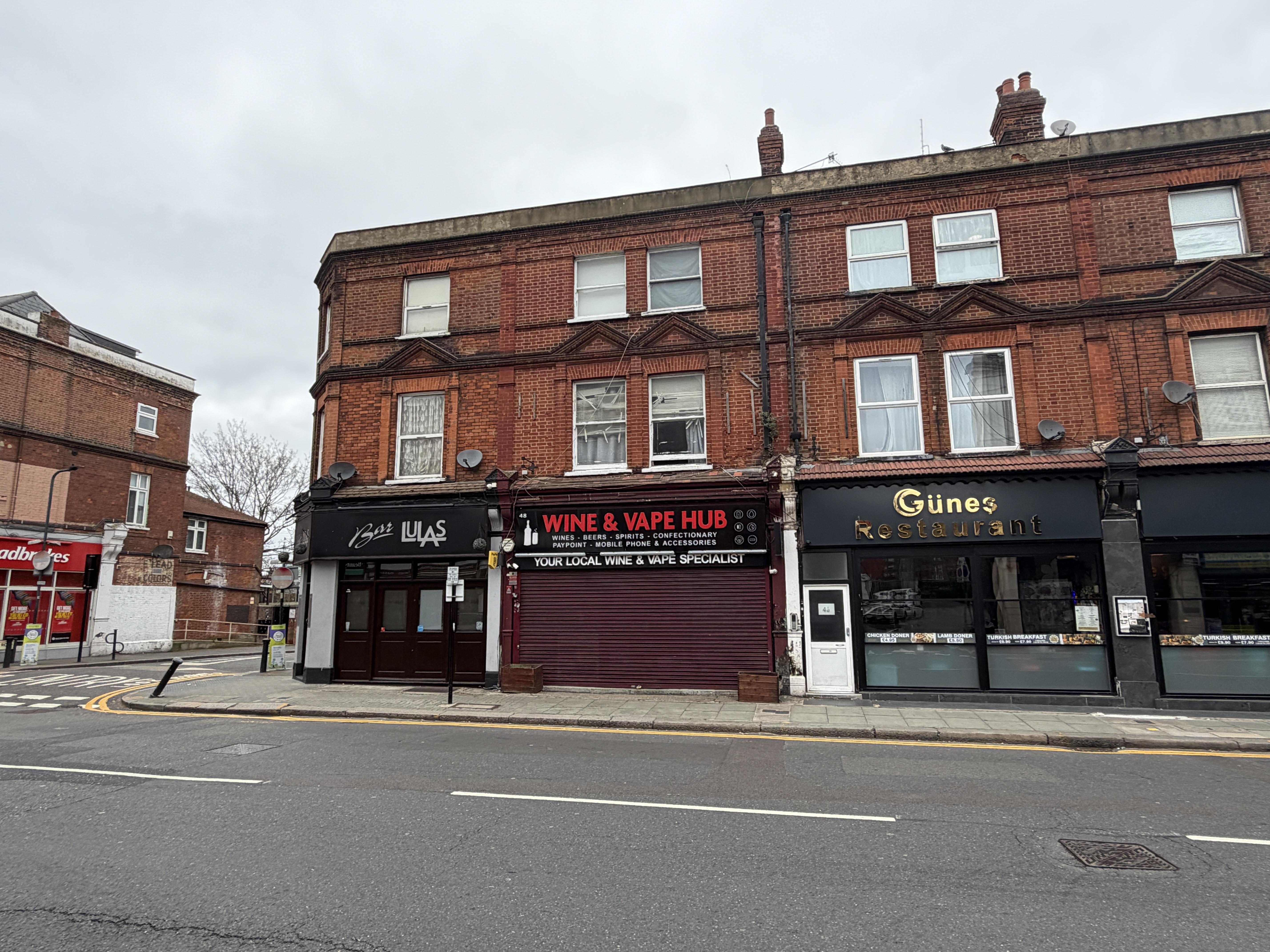 48, High Road, London photo 5