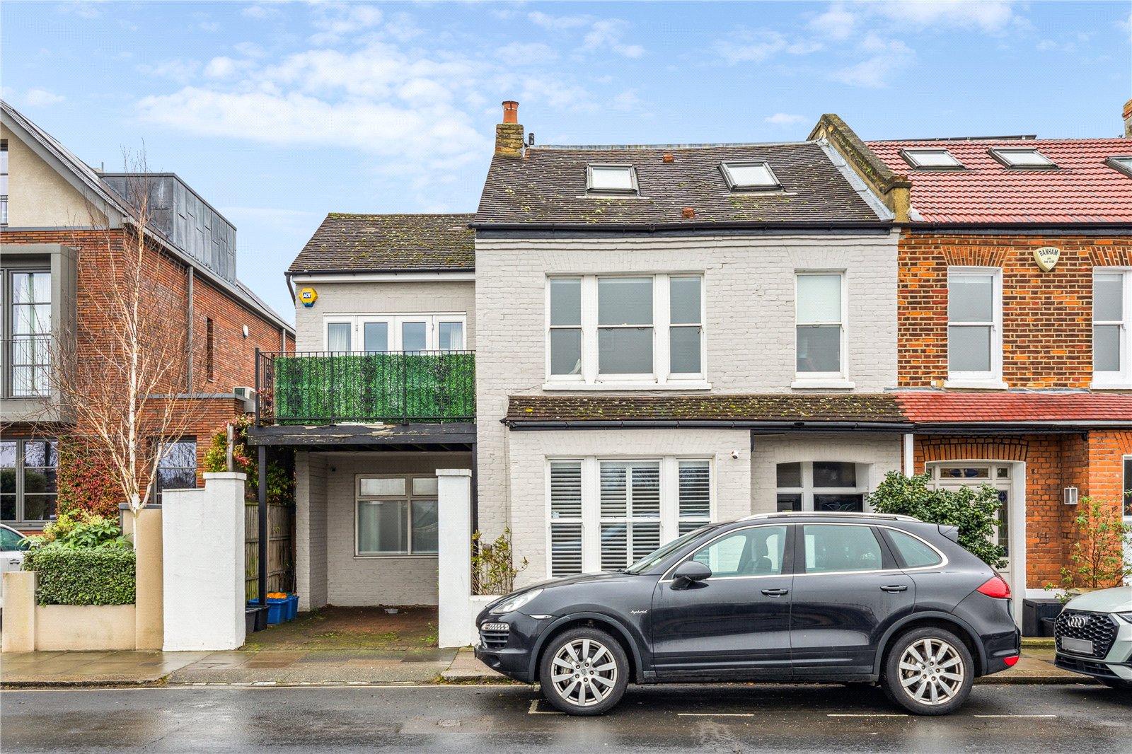 3 bedroom semi-detached house for sale 0