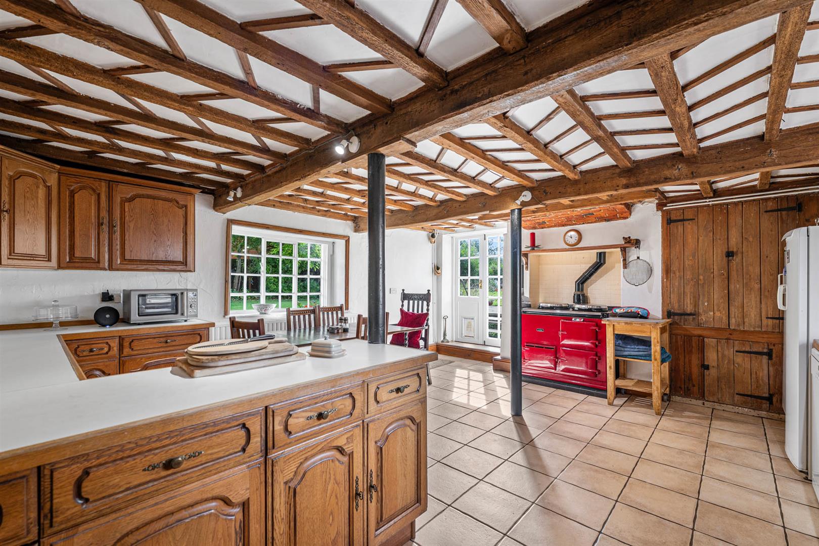 5 bedroom detached house for sale 0