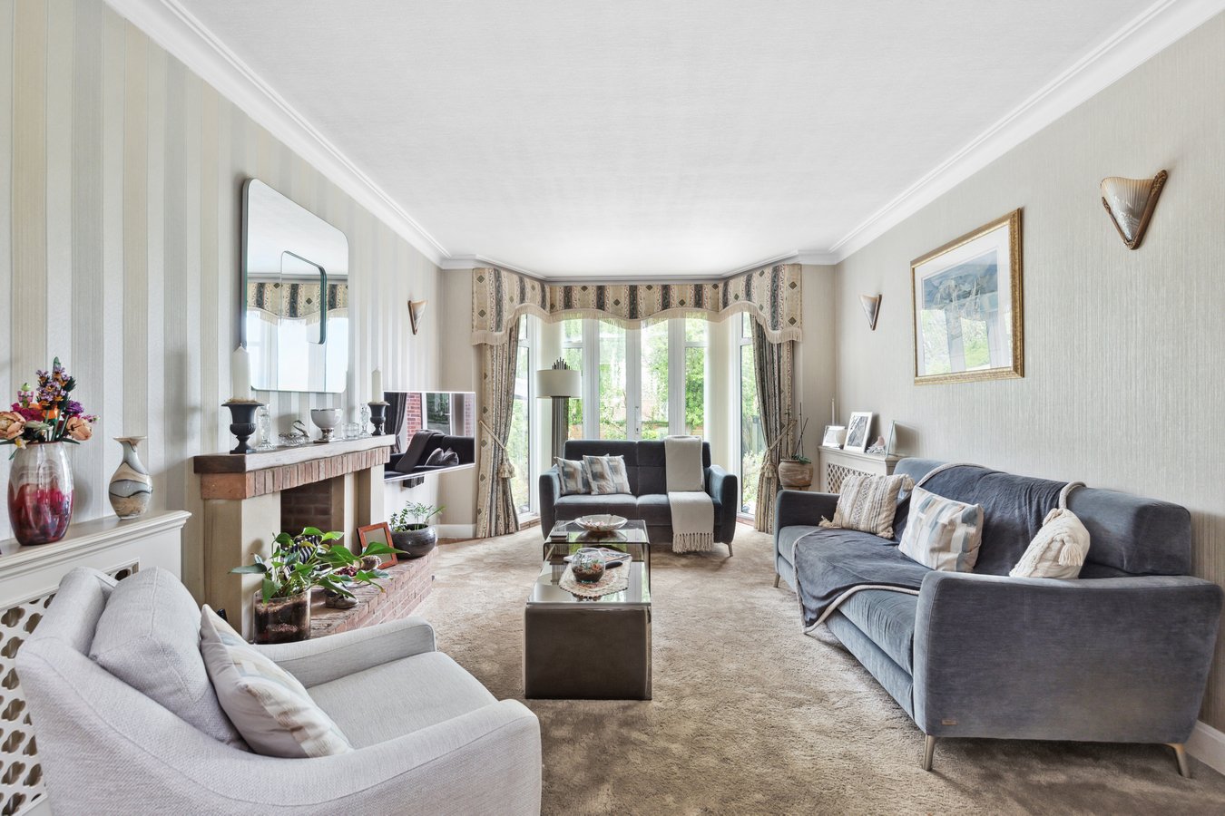 4 bedroom detached house for sale 0