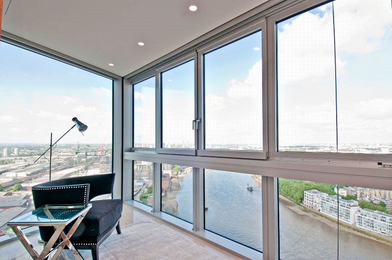 3 bedroom flat for sale 0