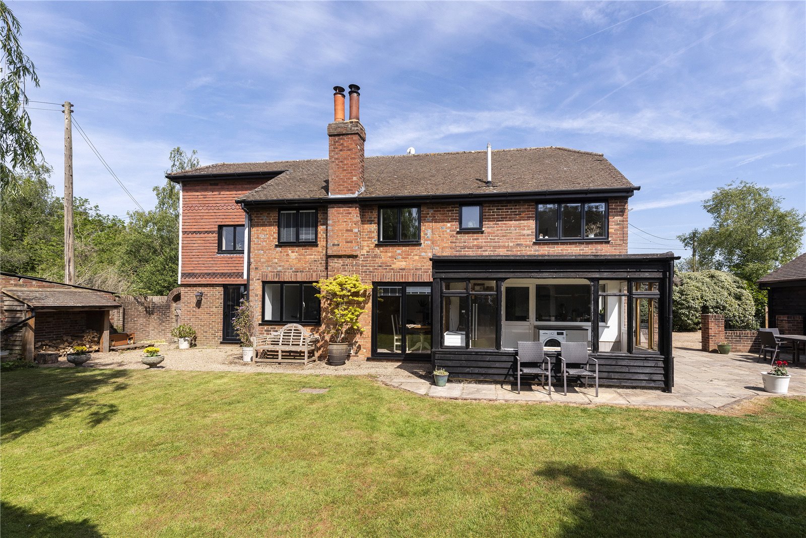 6 bedroom detached house for sale