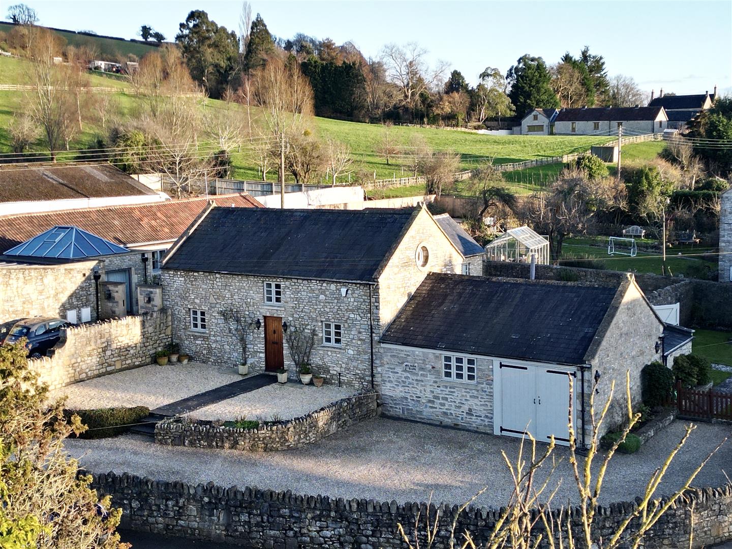 6 bedroom barn conversion for sale 0