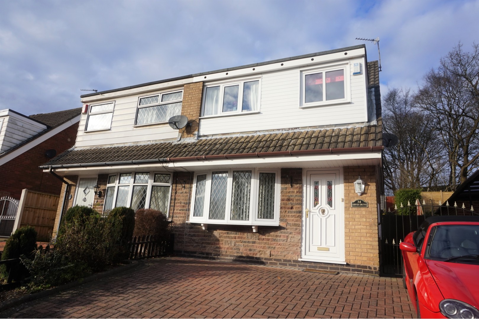 Free property report 34, Defoe Drive, Stokeontrent, ST3 5RS Chimnie