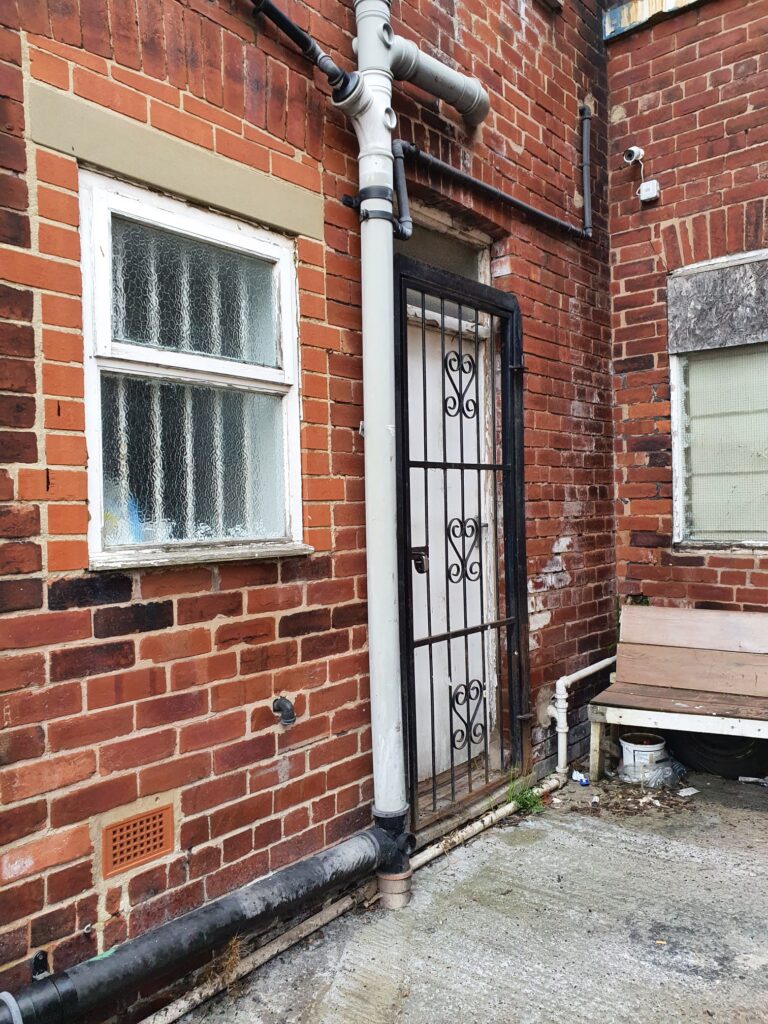 Photos of 30 Doncaster Road, Goldthorpe, Rotherham S63 60612977