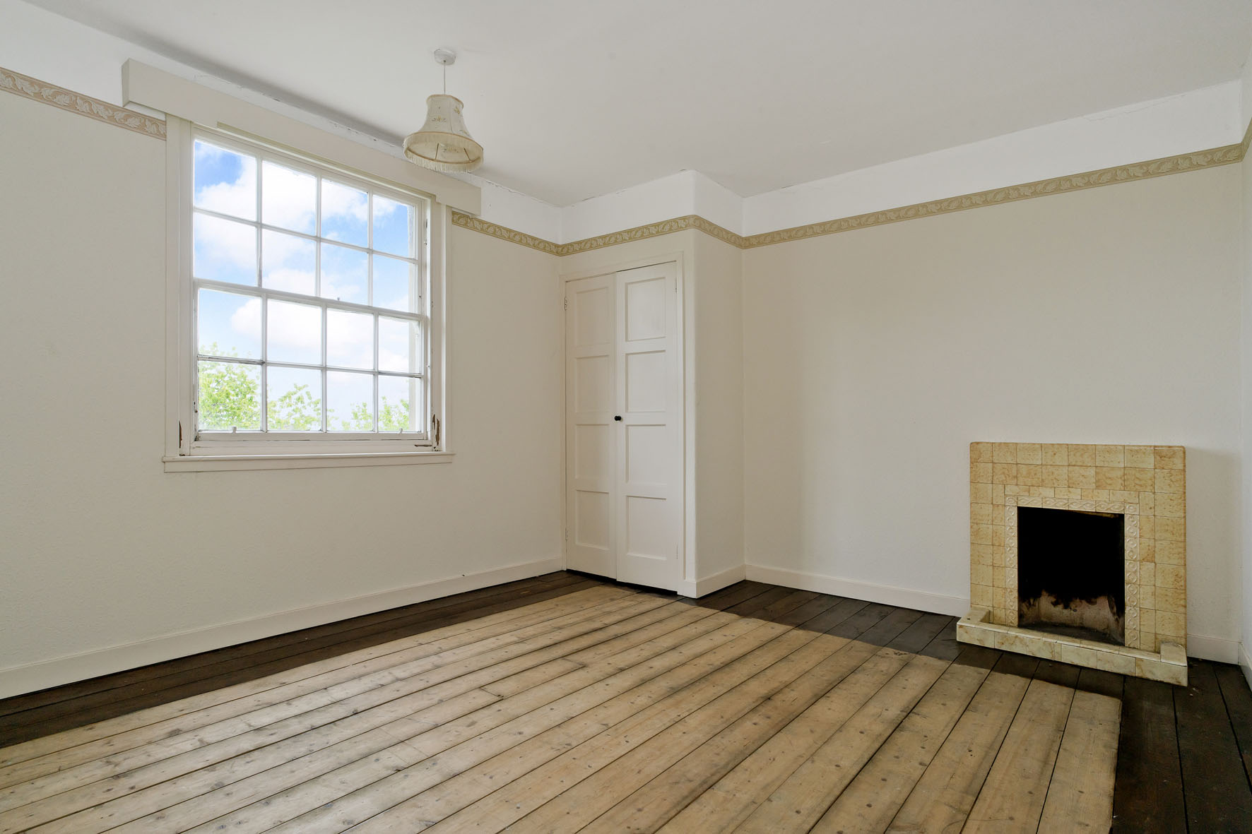 Photos of 1 Brodie Avenue, North Berwick EH39 61727170 PrimeLocation