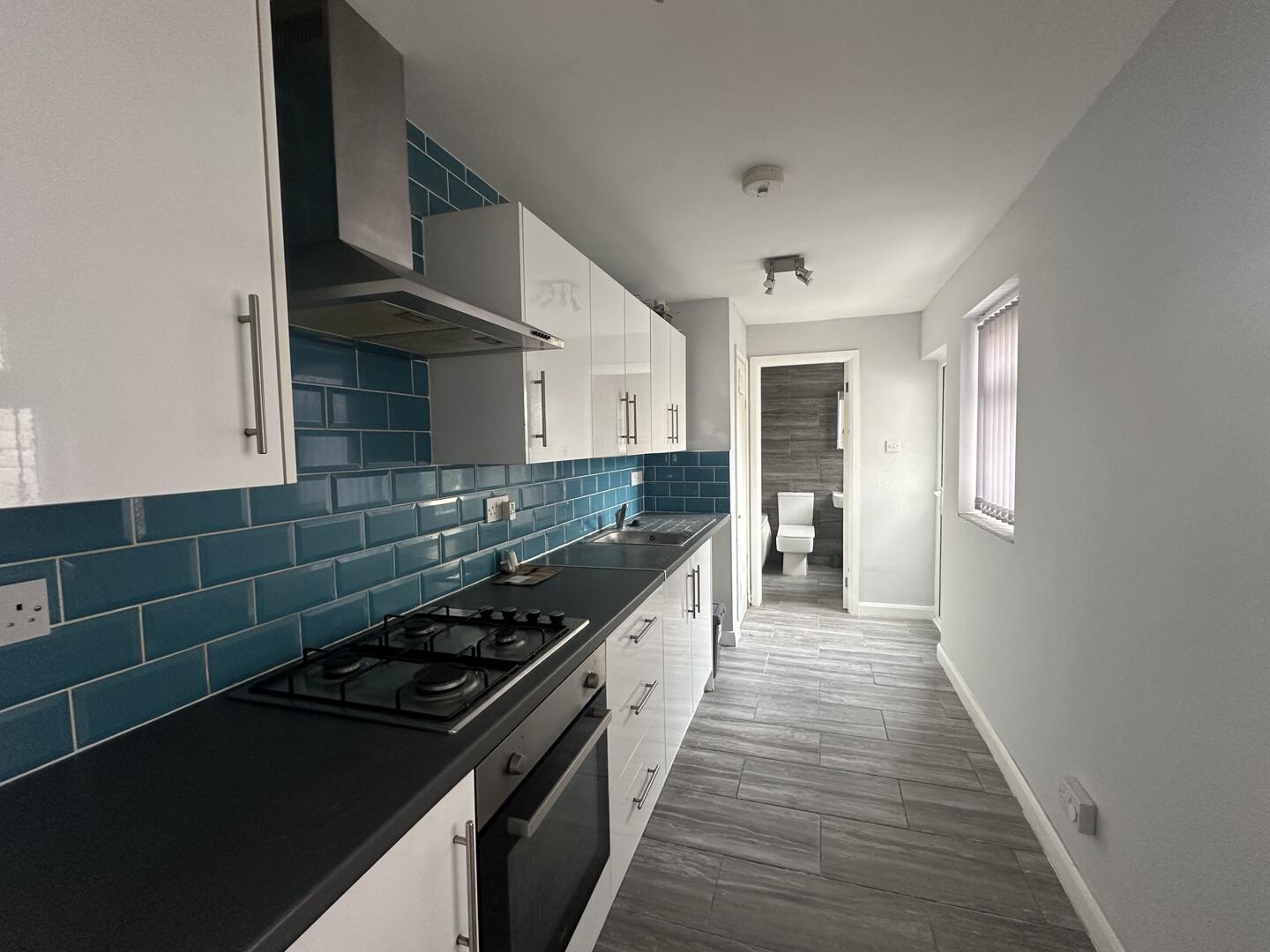 34, Briardale Road, Birkenhead photo 5
