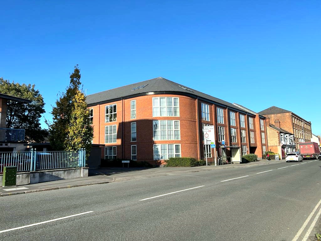 Nottingham Road, LOUGHBOROUGH photo 2